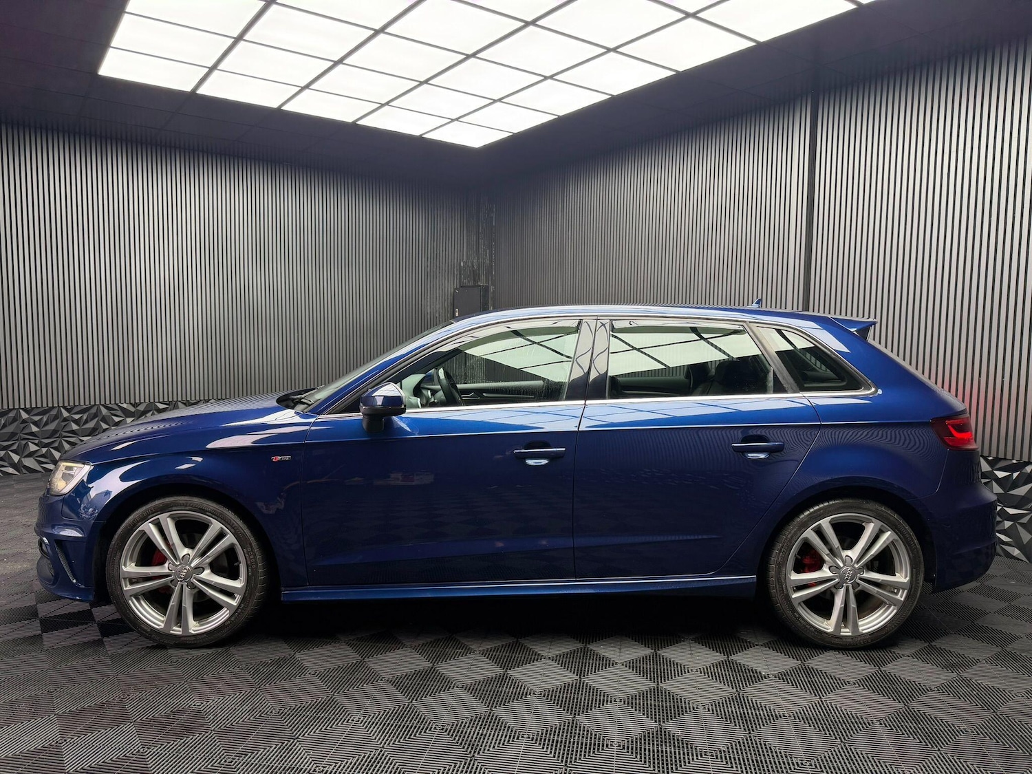 Used Audi A3 2015 for sale - 77559377: Photo 11