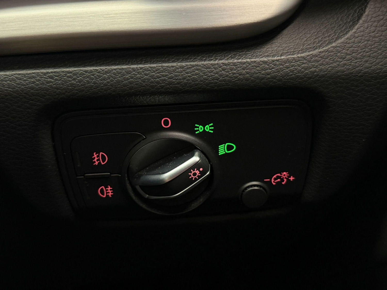 Used Audi A3 2015 for sale - 77559377: Photo 24