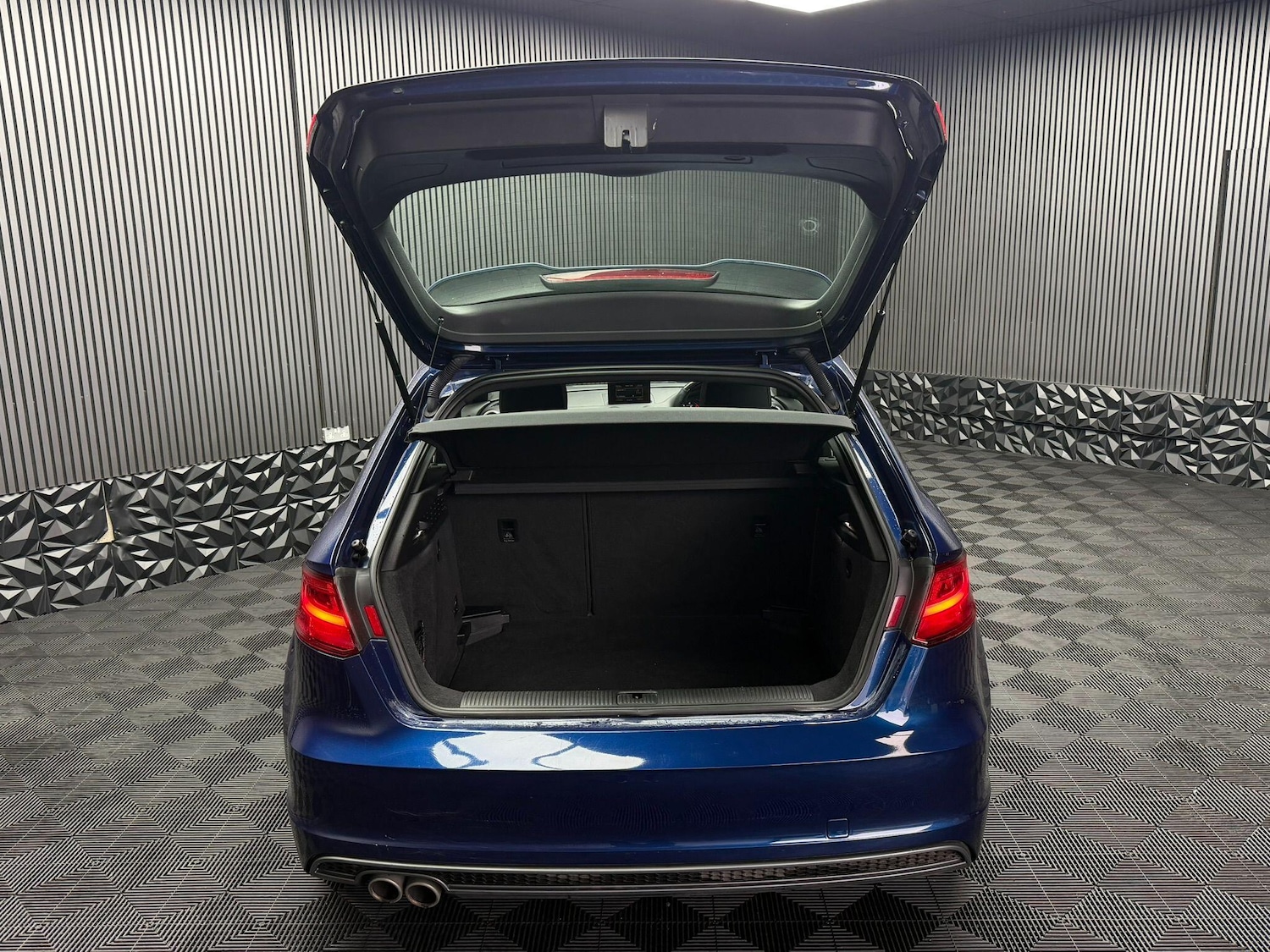 Used Audi A3 2015 for sale - 77559377: Photo 47