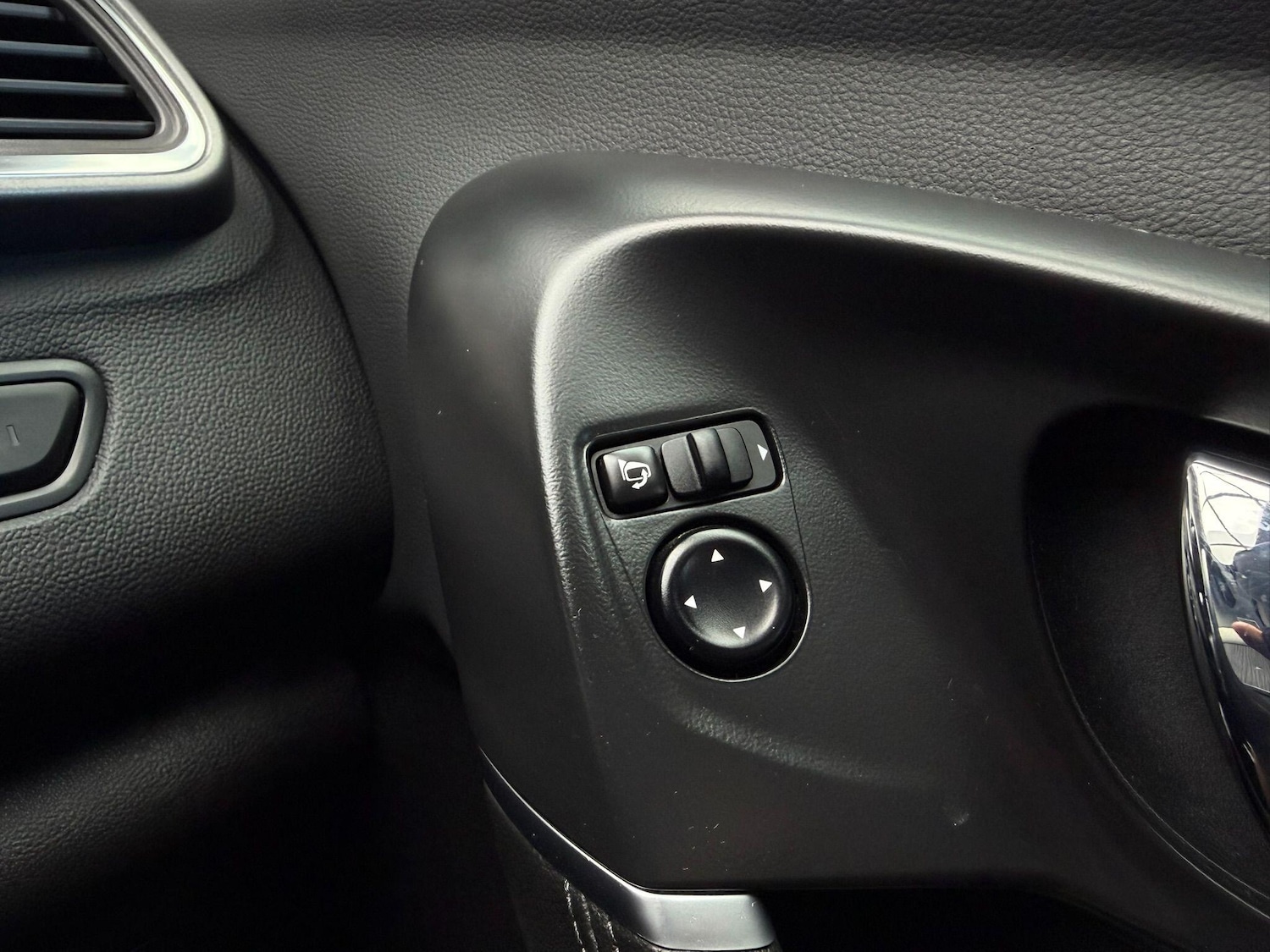 Used Renault Kadjar 2017 for sale - 77647003: Photo 23