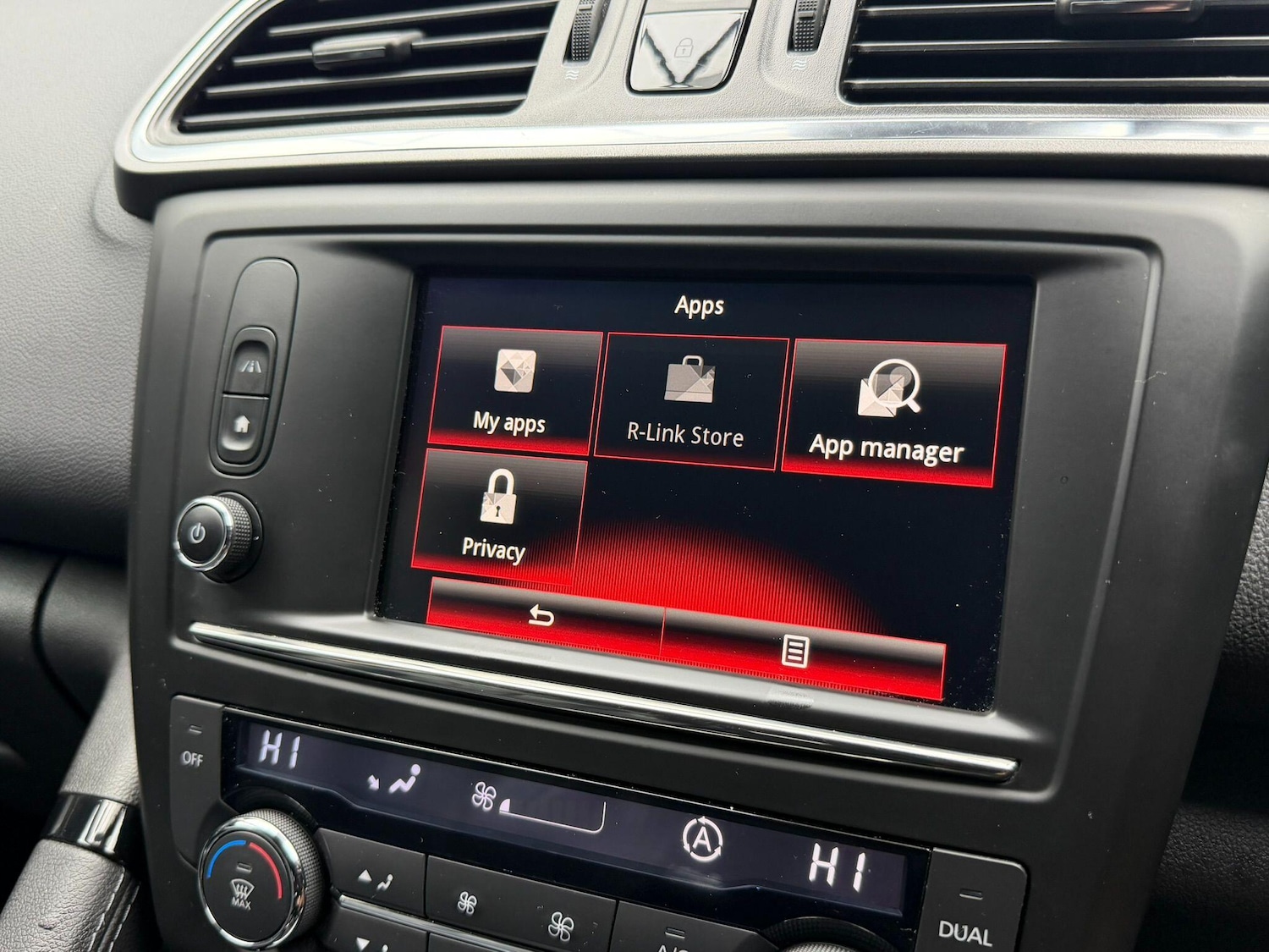 Used Renault Kadjar 2017 for sale - 77647003: Photo 50