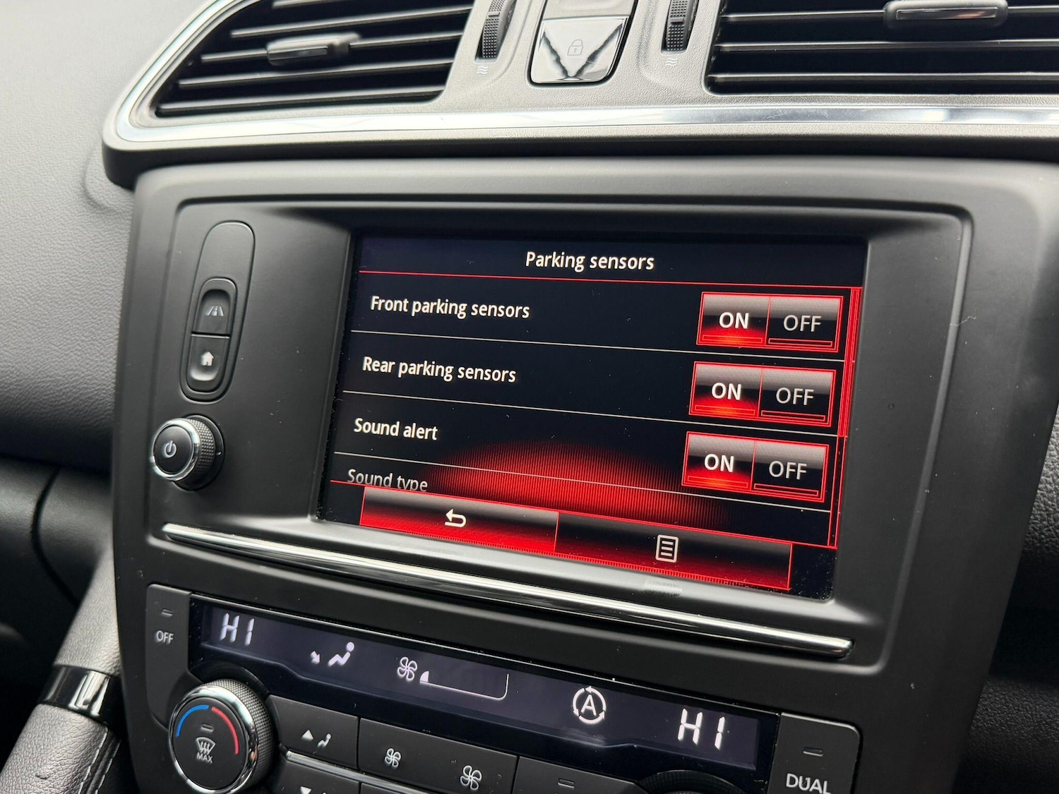 Used Renault Kadjar 2017 for sale - 77647003: Photo 53