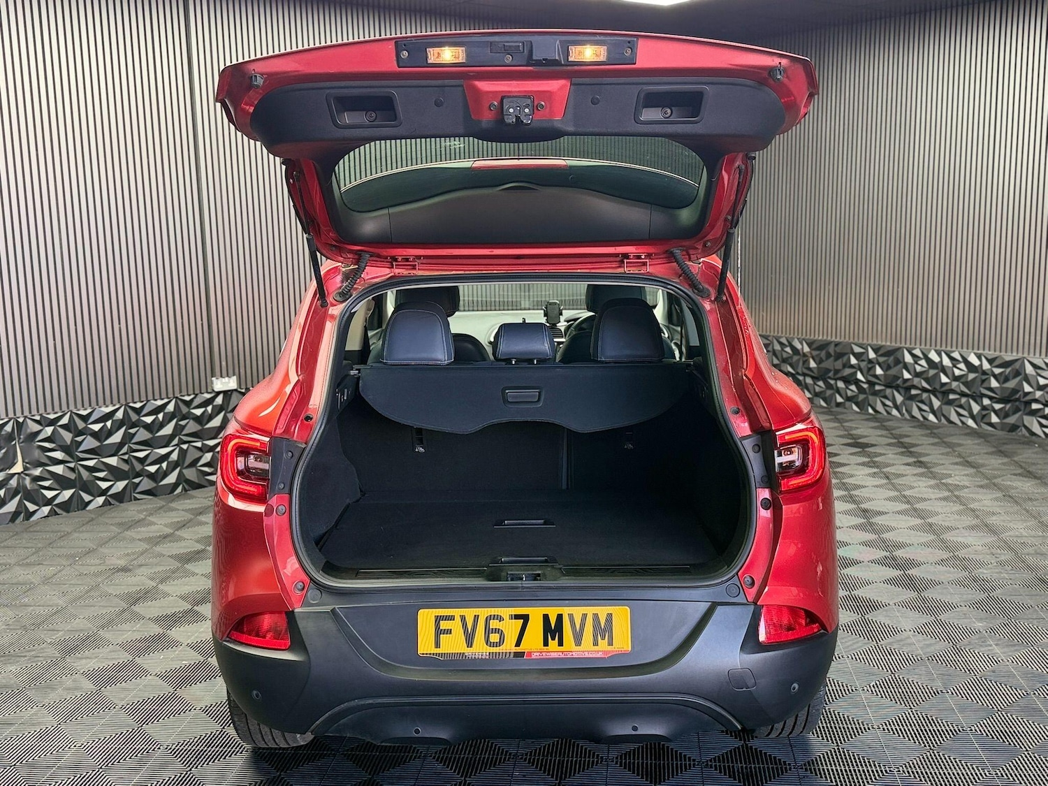 Used Renault Kadjar 2017 for sale - 77647003: Photo 60