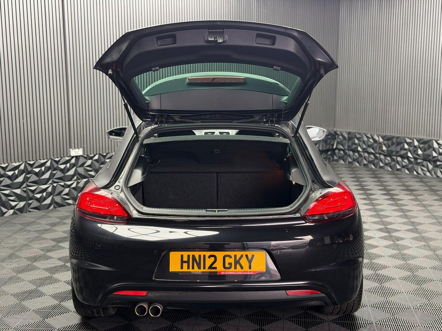 Used Volkswagen Scirocco 2012 for sale - 77559376: Photo 13