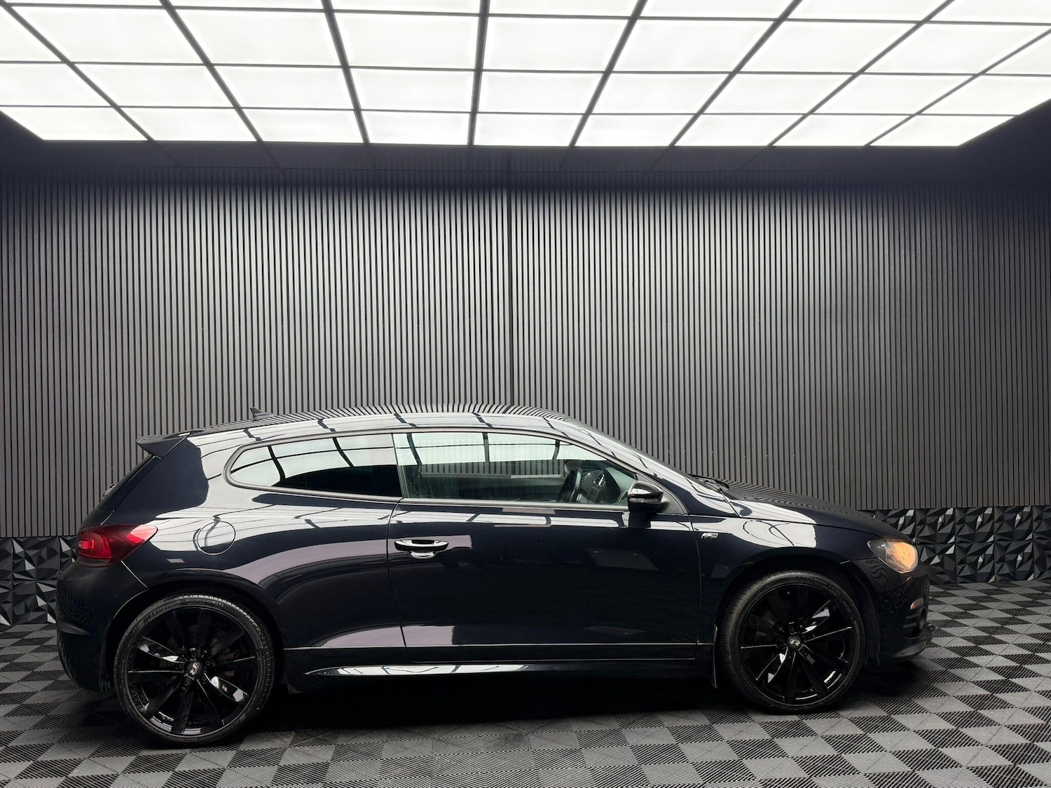 Used Volkswagen Scirocco 2012 for sale - 77559376: Photo 14