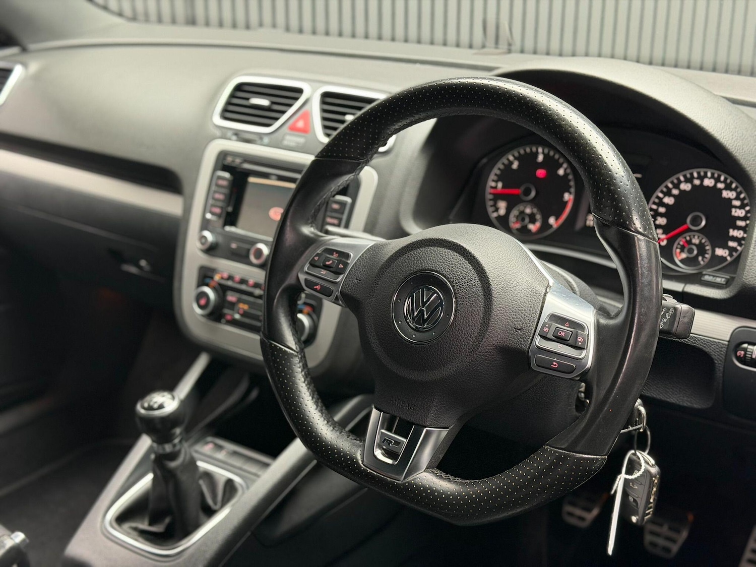 Used Volkswagen Scirocco 2012 for sale - 77559376: Photo 46