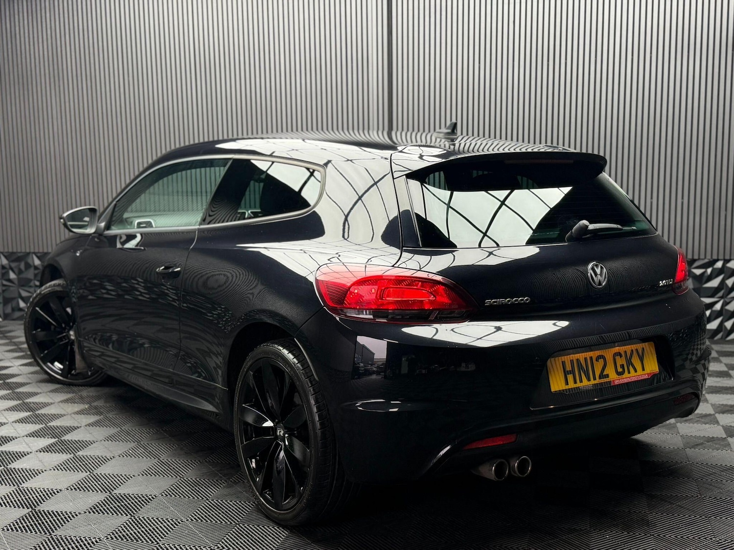 Used Volkswagen Scirocco 2012 for sale - 77559376: Photo 5