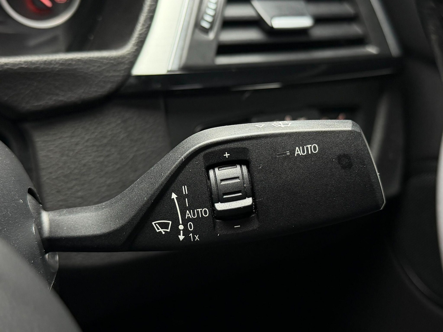 Used BMW 3 Series 2018 for sale - 77559172: Photo 26