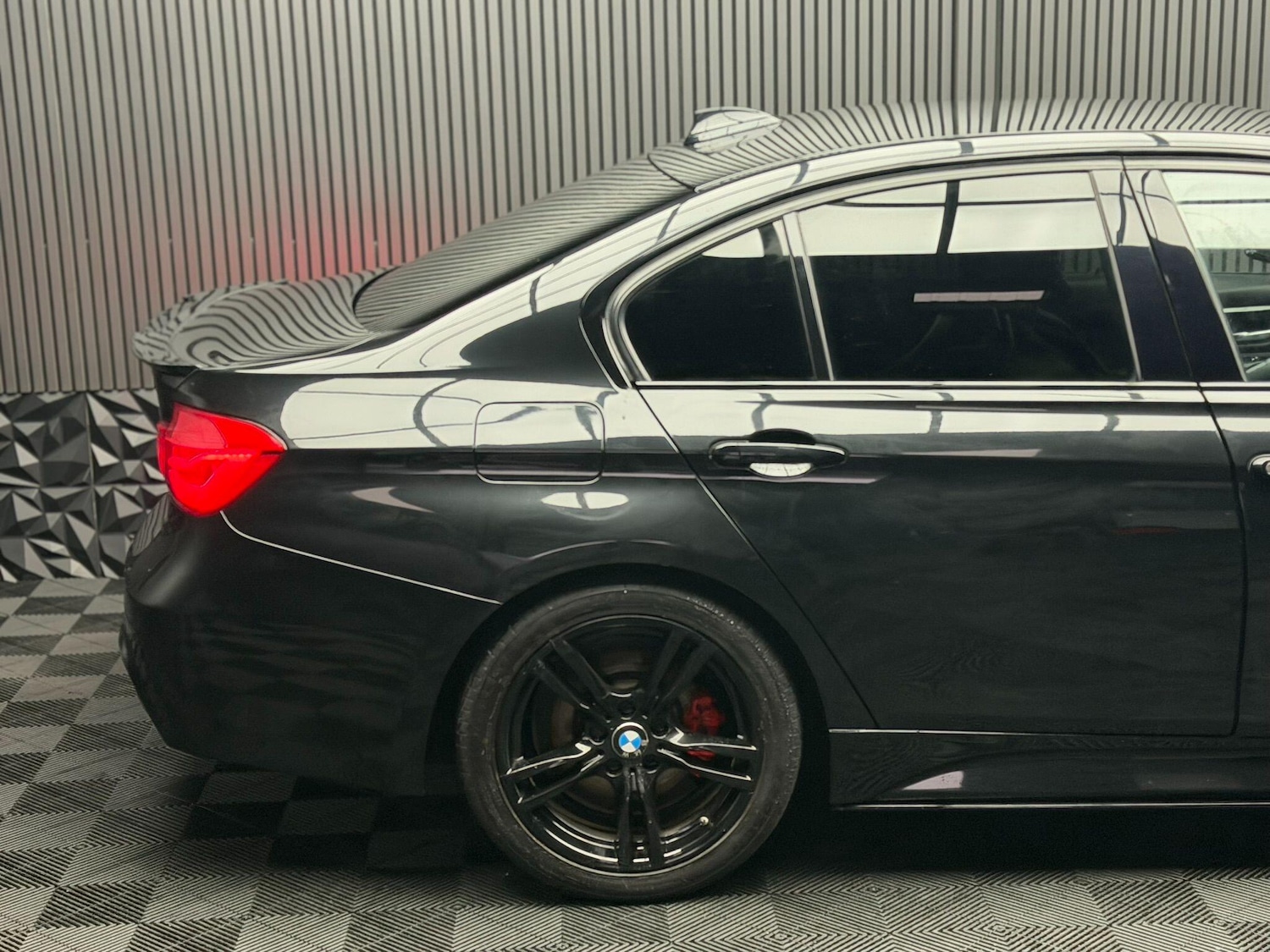 Used BMW 3 Series 2018 for sale - 77559172: Photo 36