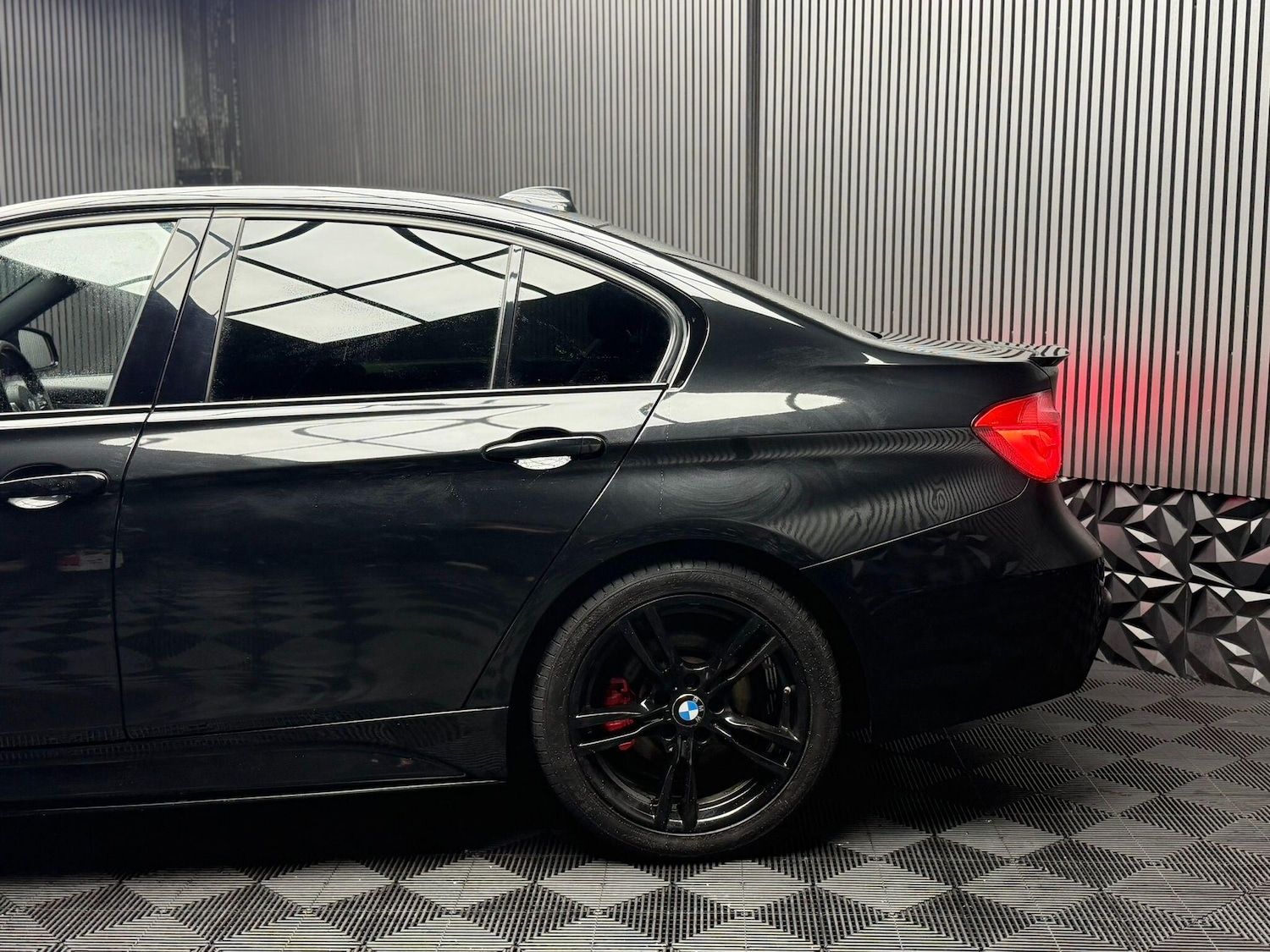 Used BMW 3 Series 2018 for sale - 77559172: Photo 60