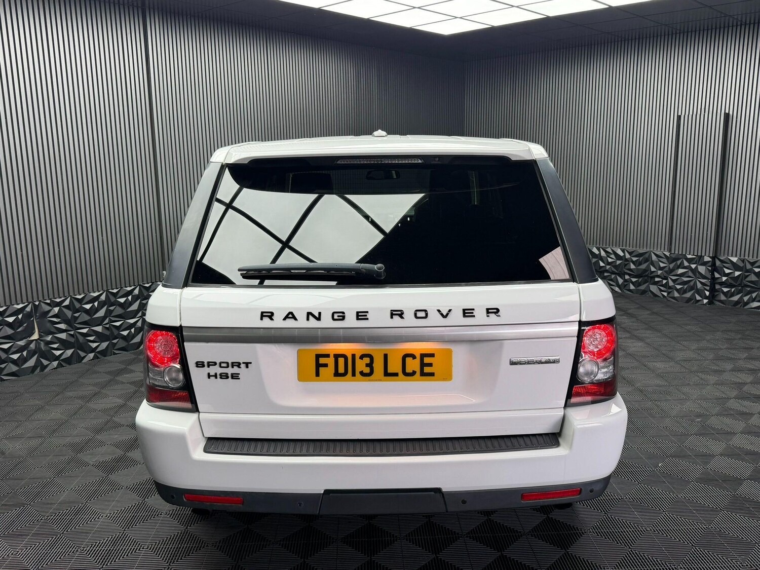Used Land Rover Range Rover Sport 2013 for sale - 77015514: Photo 17