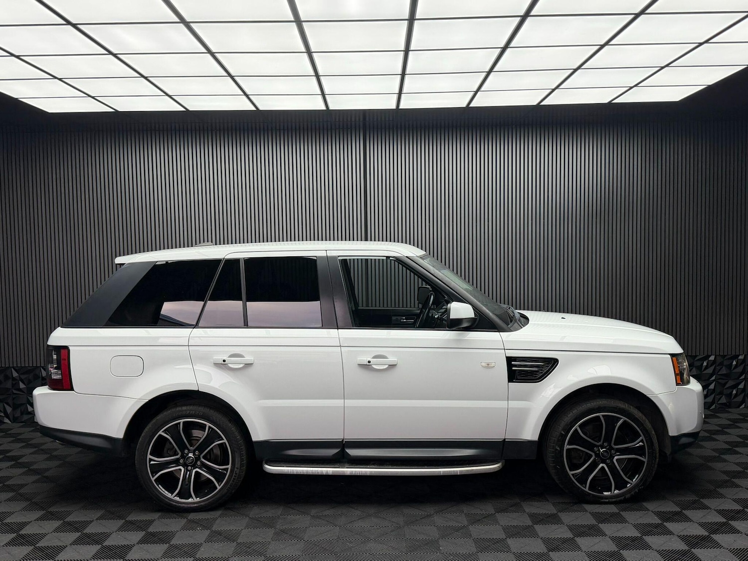 Used Land Rover Range Rover Sport 2013 for sale - 77015514: Photo 18