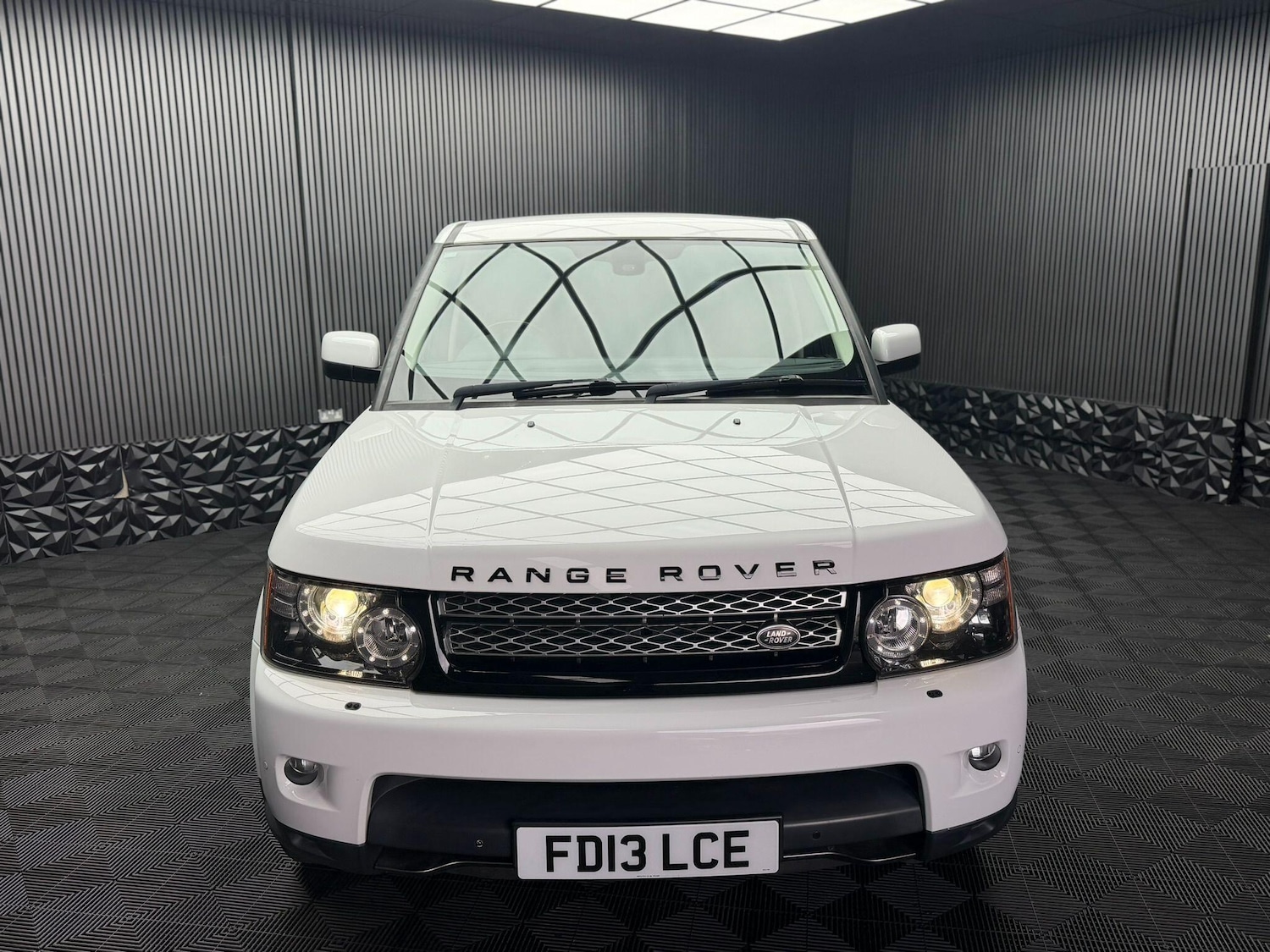 Used Land Rover Range Rover Sport 2013 for sale - 77015514: Photo 3
