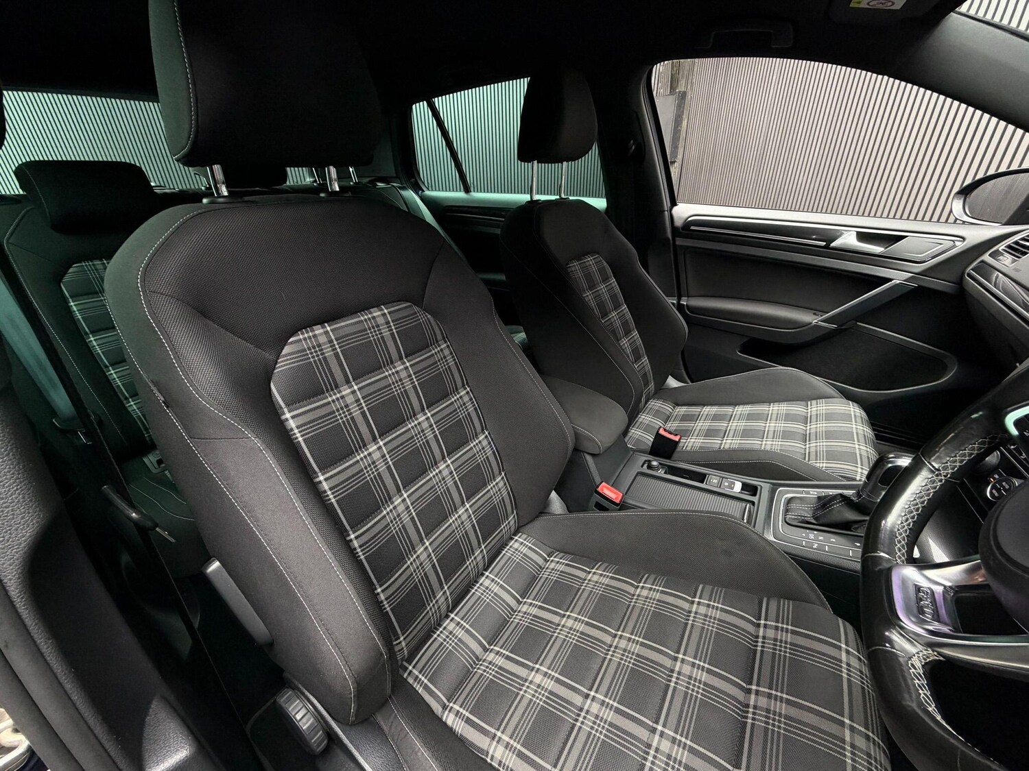 Used Volkswagen Golf 2015 for sale - 77909162: Photo 23