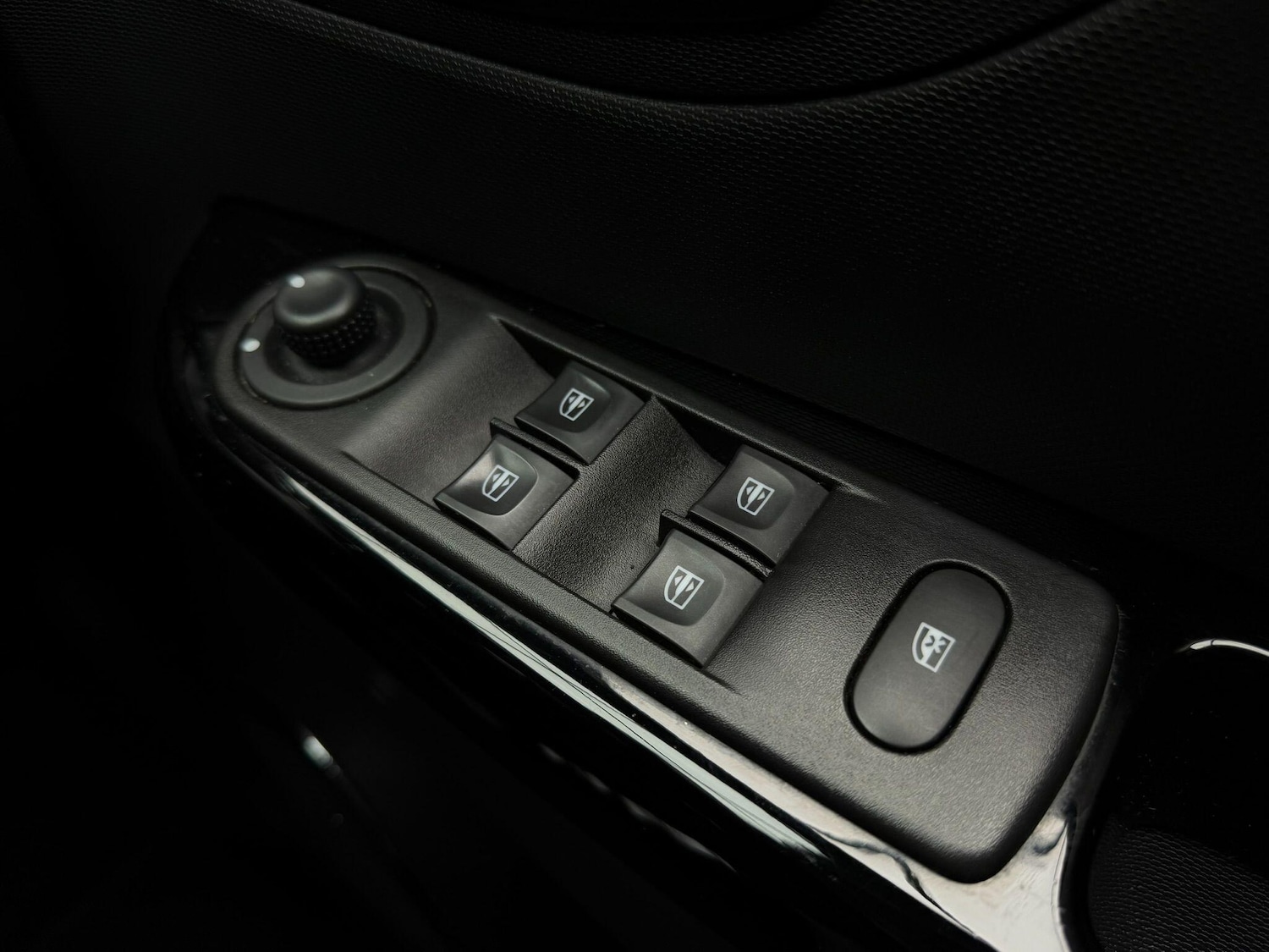 Used Renault Captur 2015 for sale - 77559173: Photo 20