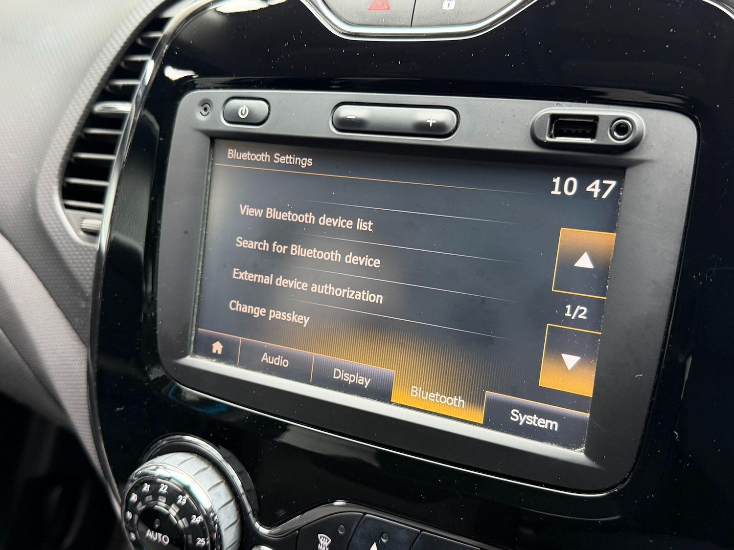 Used Renault Captur 2015 for sale - 77559173: Photo 41