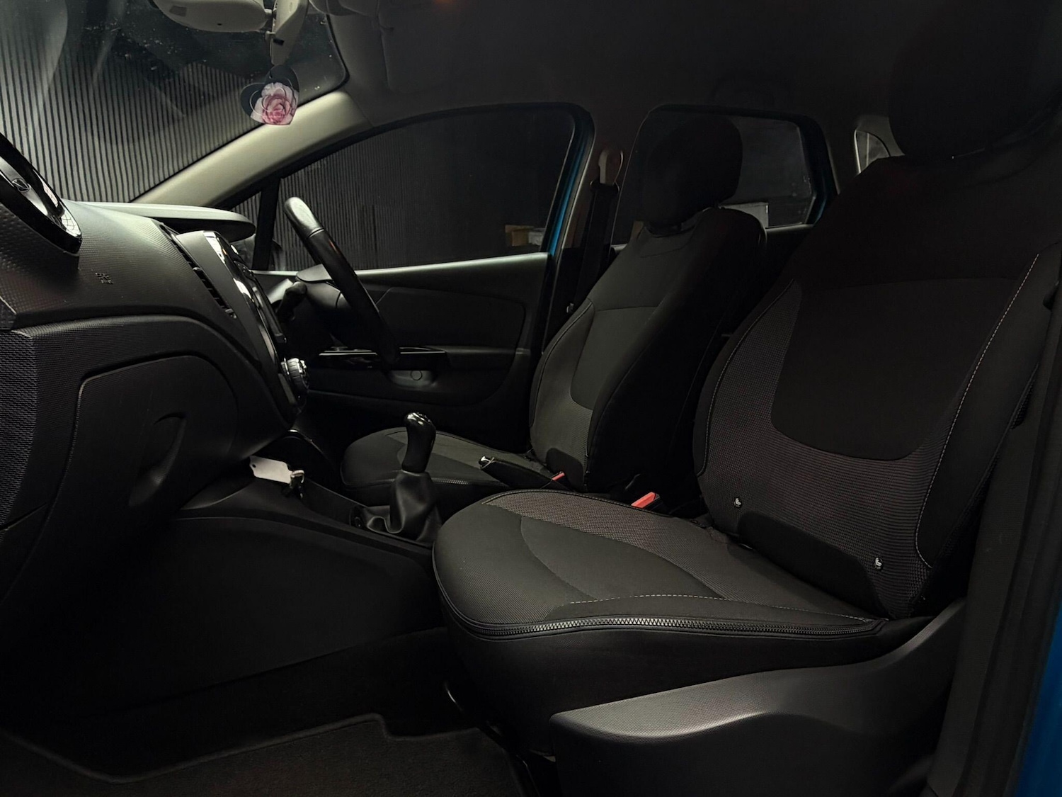 Used Renault Captur 2015 for sale - 77559173: Photo 45