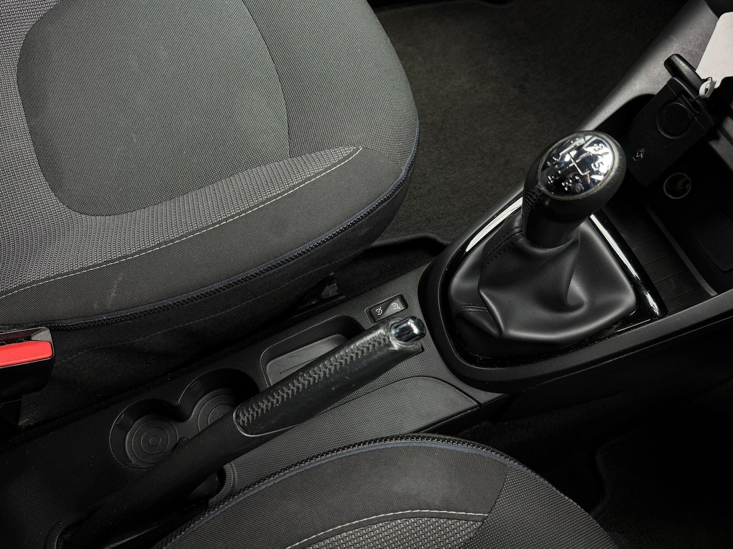 Used Renault Captur 2015 for sale - 77559173: Photo 46