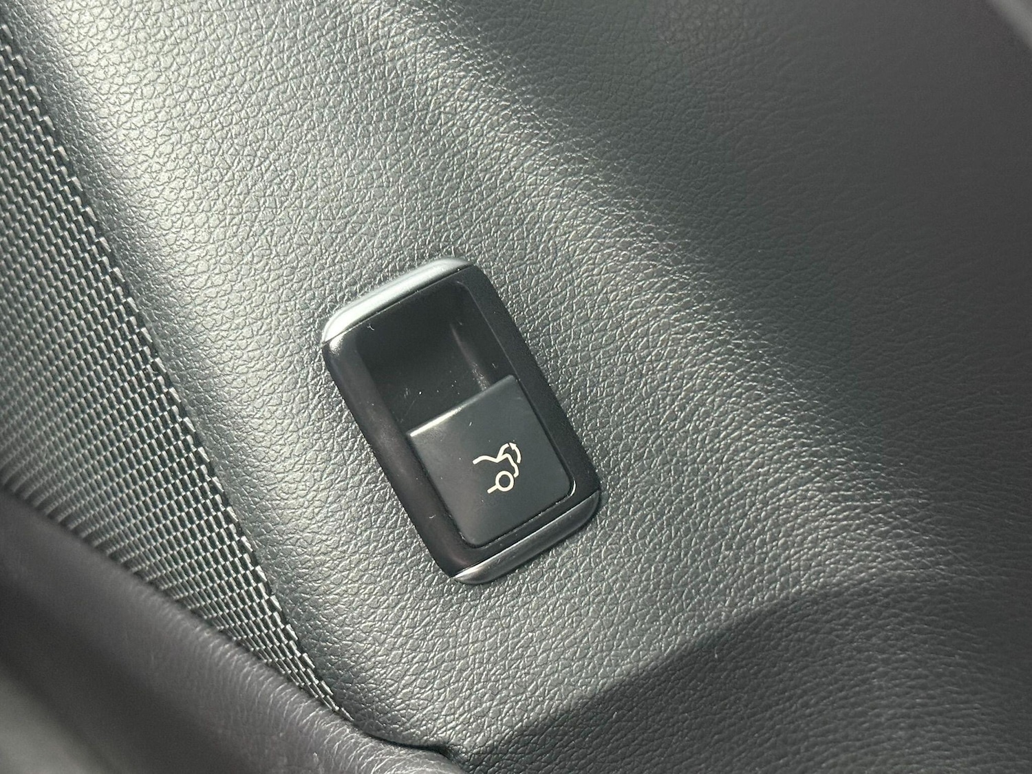 Used Mercedes-Benz CLA 2015 for sale - 76592342: Photo 25