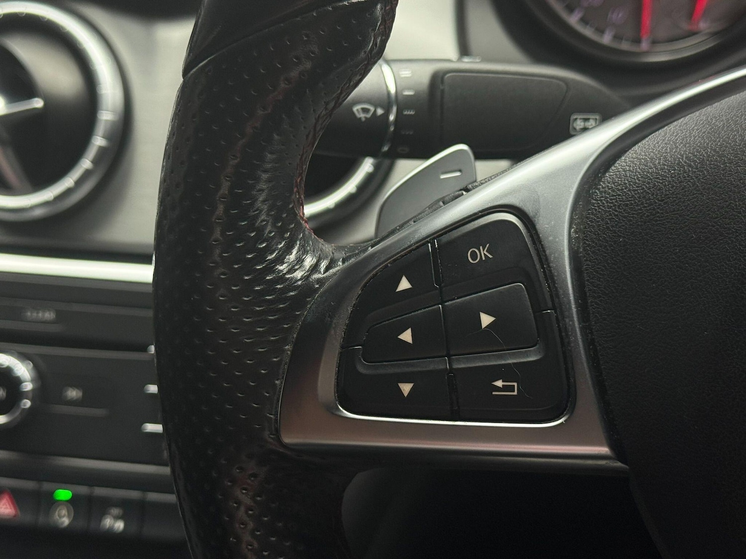 Used Mercedes-Benz CLA 2015 for sale - 76592342: Photo 33