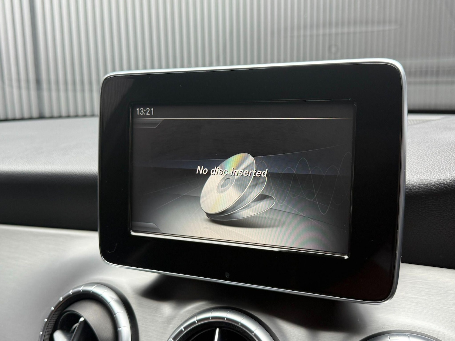 Used Mercedes-Benz CLA 2015 for sale - 76592342: Photo 50