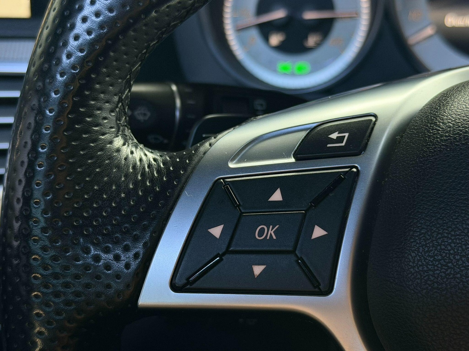 Used Mercedes-Benz E Class 2016 for sale - 78184358: Photo 28