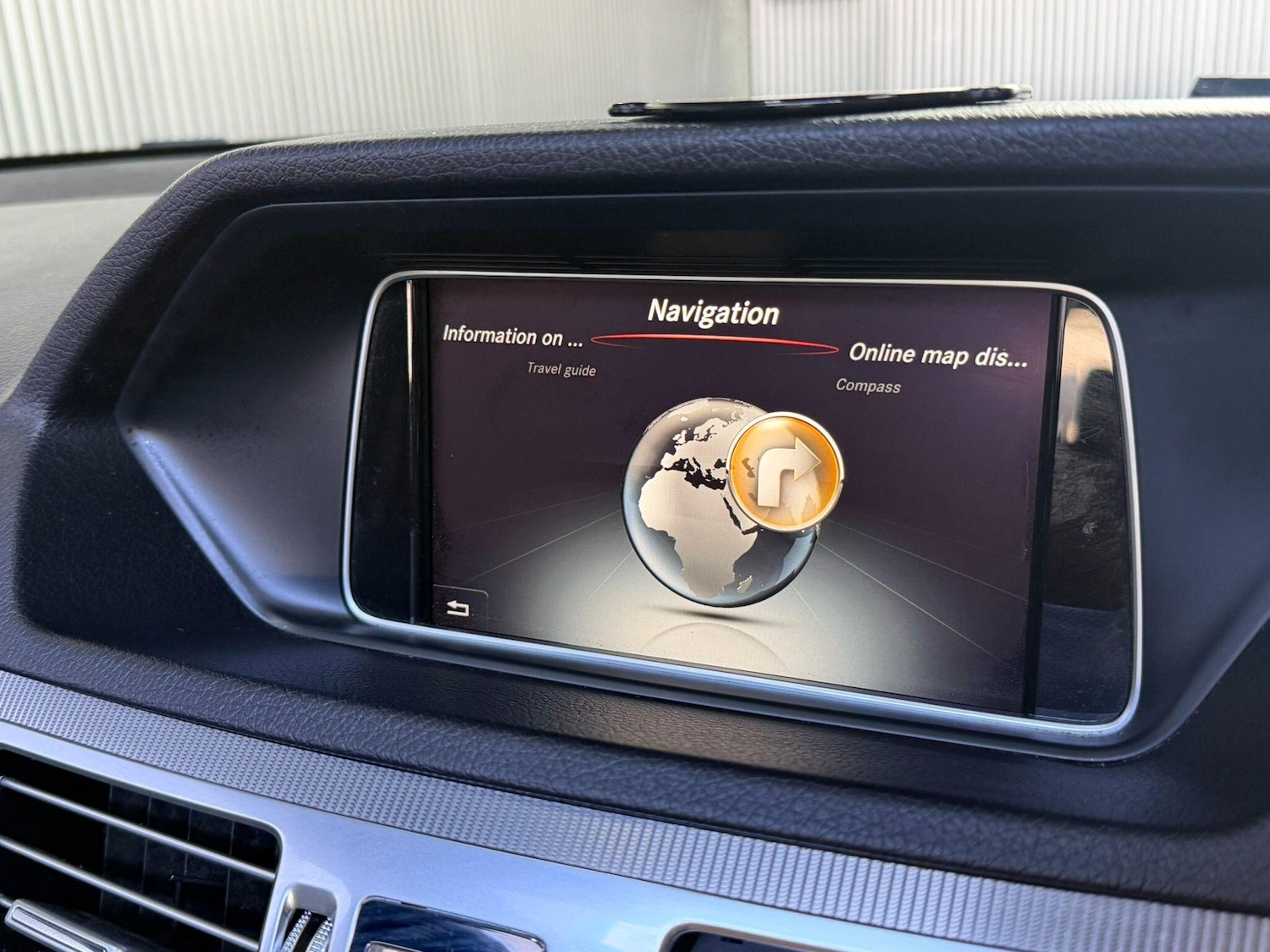 Used Mercedes-Benz E Class 2016 for sale - 78184358: Photo 43