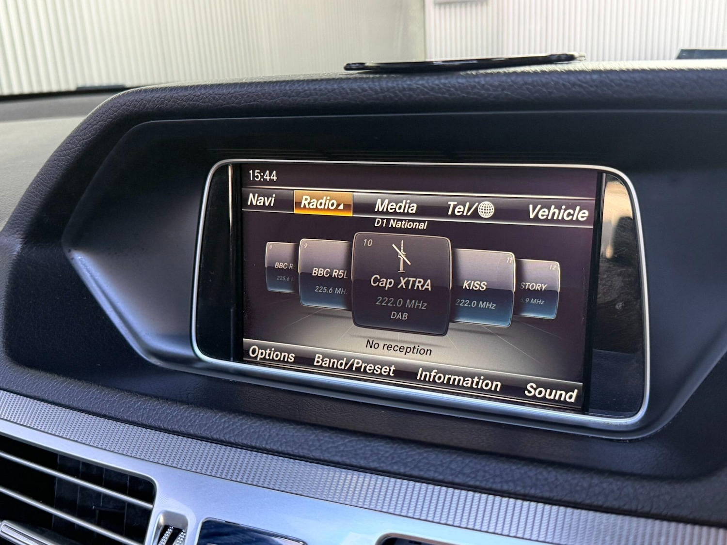 Used Mercedes-Benz E Class 2016 for sale - 78184358: Photo 45