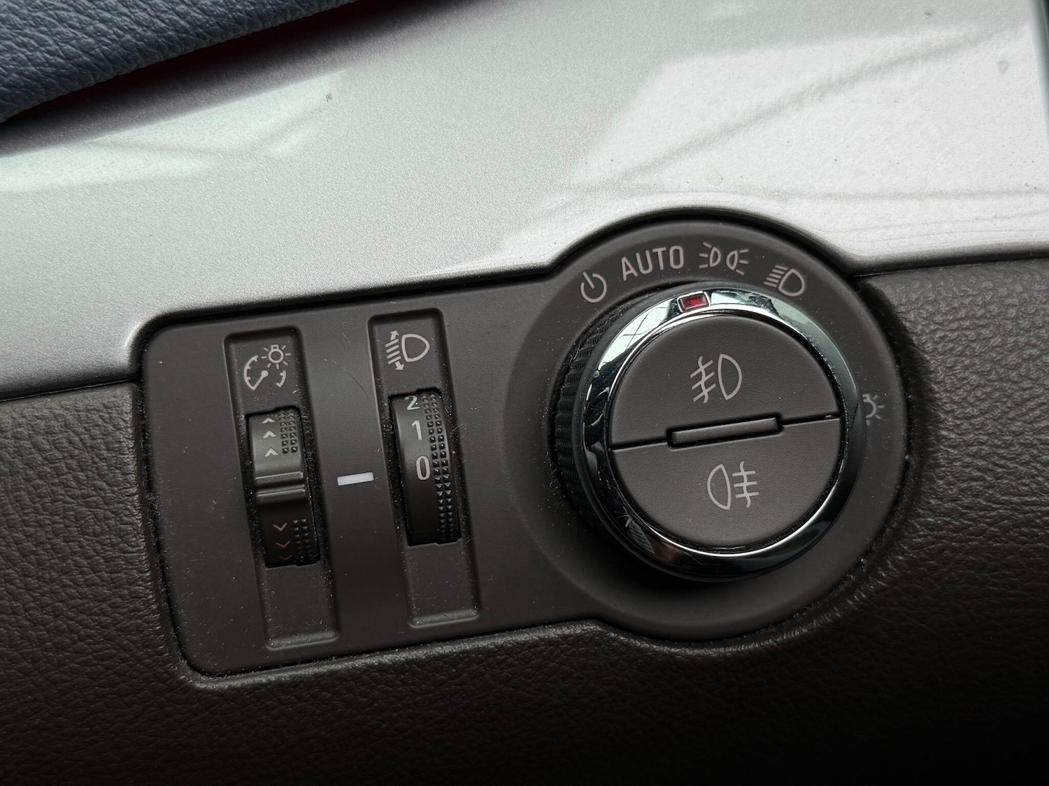 Used Vauxhall Mokka 2013 for sale - 76989860: Photo 26