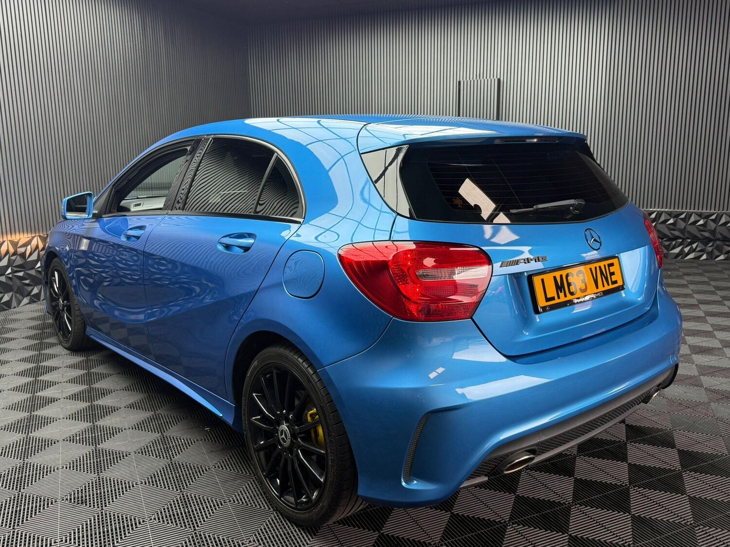 Used Mercedes-Benz A-Class 2013 for sale - 76592046: Photo 13