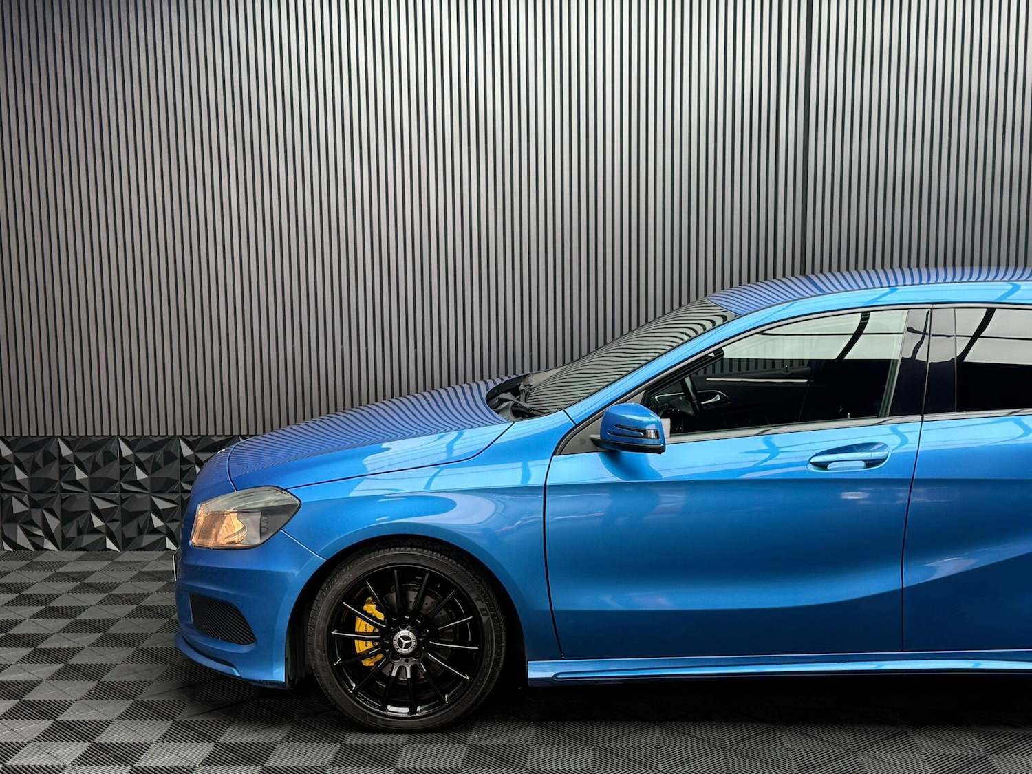 Used Mercedes-Benz A-Class 2013 for sale - 76592046: Photo 16