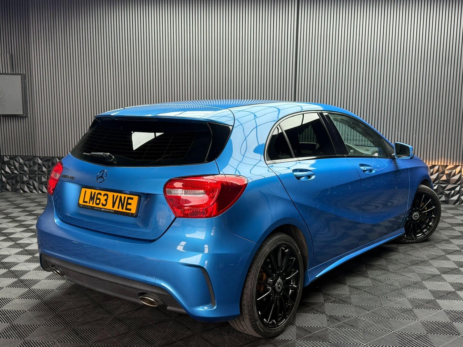 Used Mercedes-Benz A-Class 2013 for sale - 76592046: Photo 21