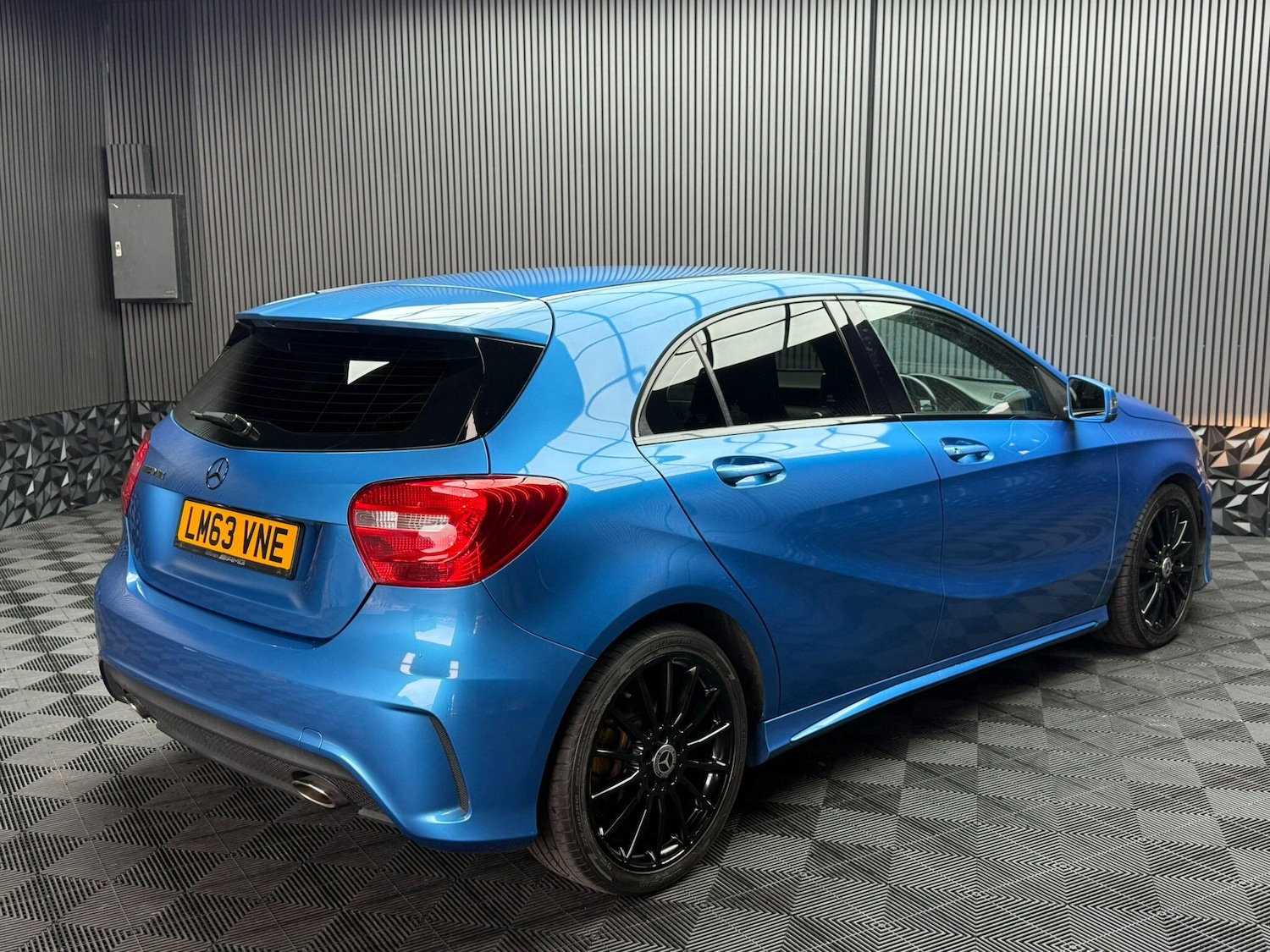 Used Mercedes-Benz A-Class 2013 for sale - 76592046: Photo 22