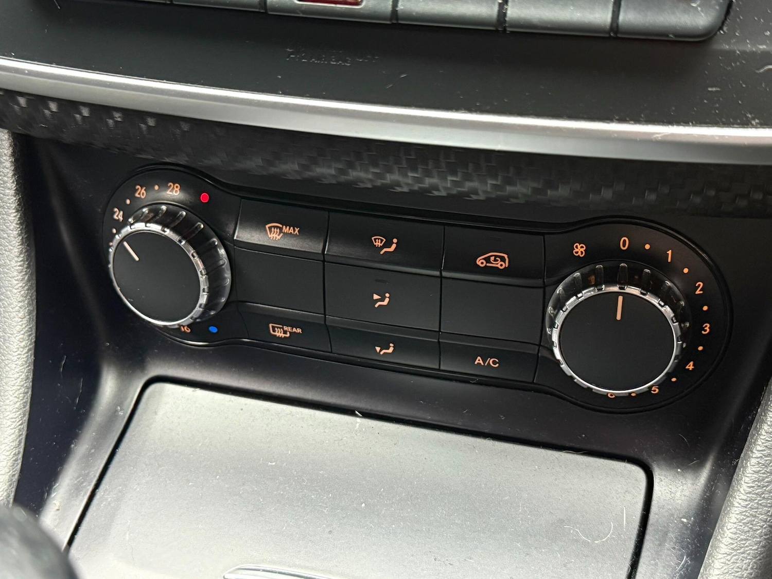 Used Mercedes-Benz A-Class 2013 for sale - 76592046: Photo 34