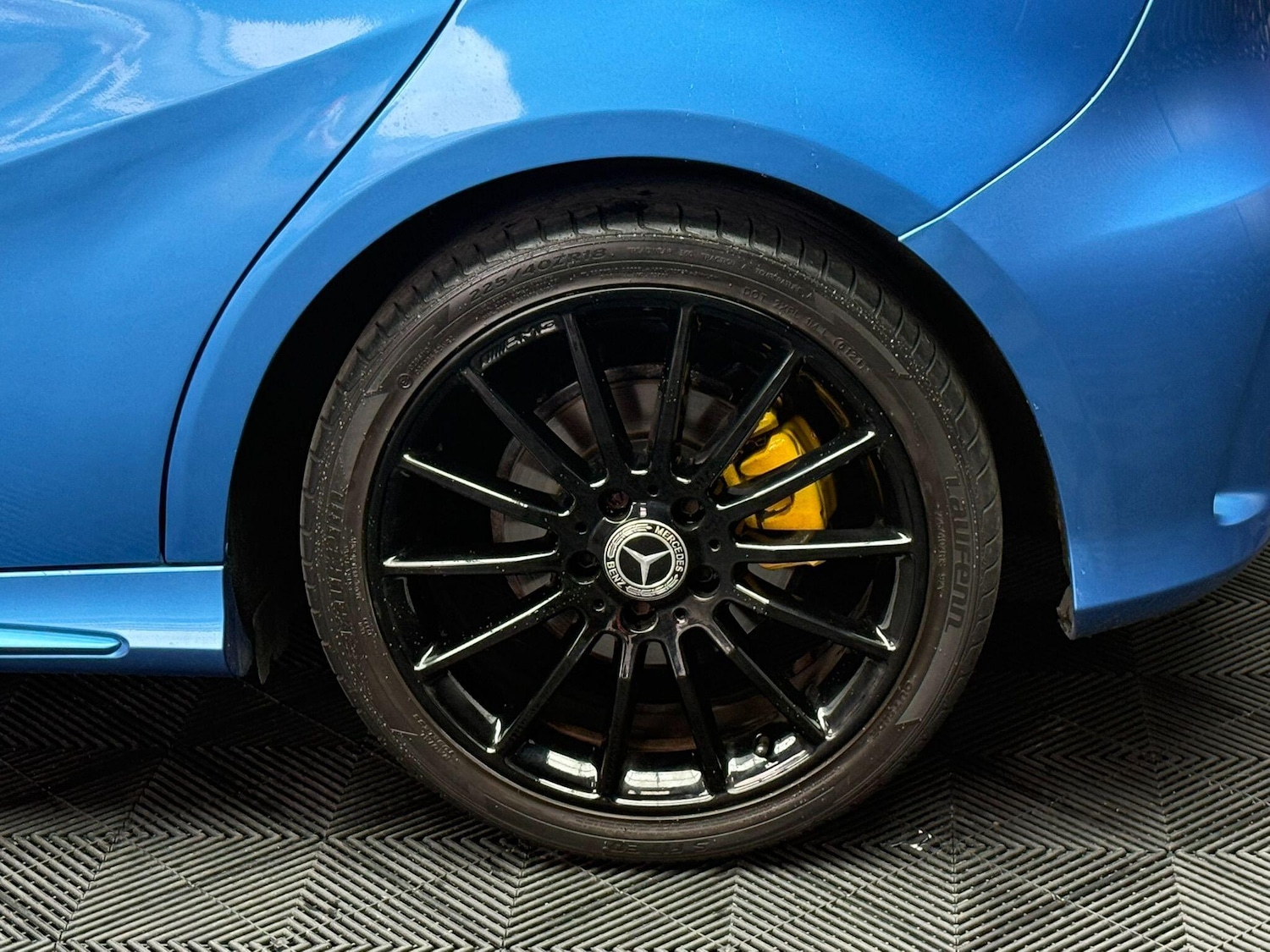 Used Mercedes-Benz A-Class 2013 for sale - 76592046: Photo 38