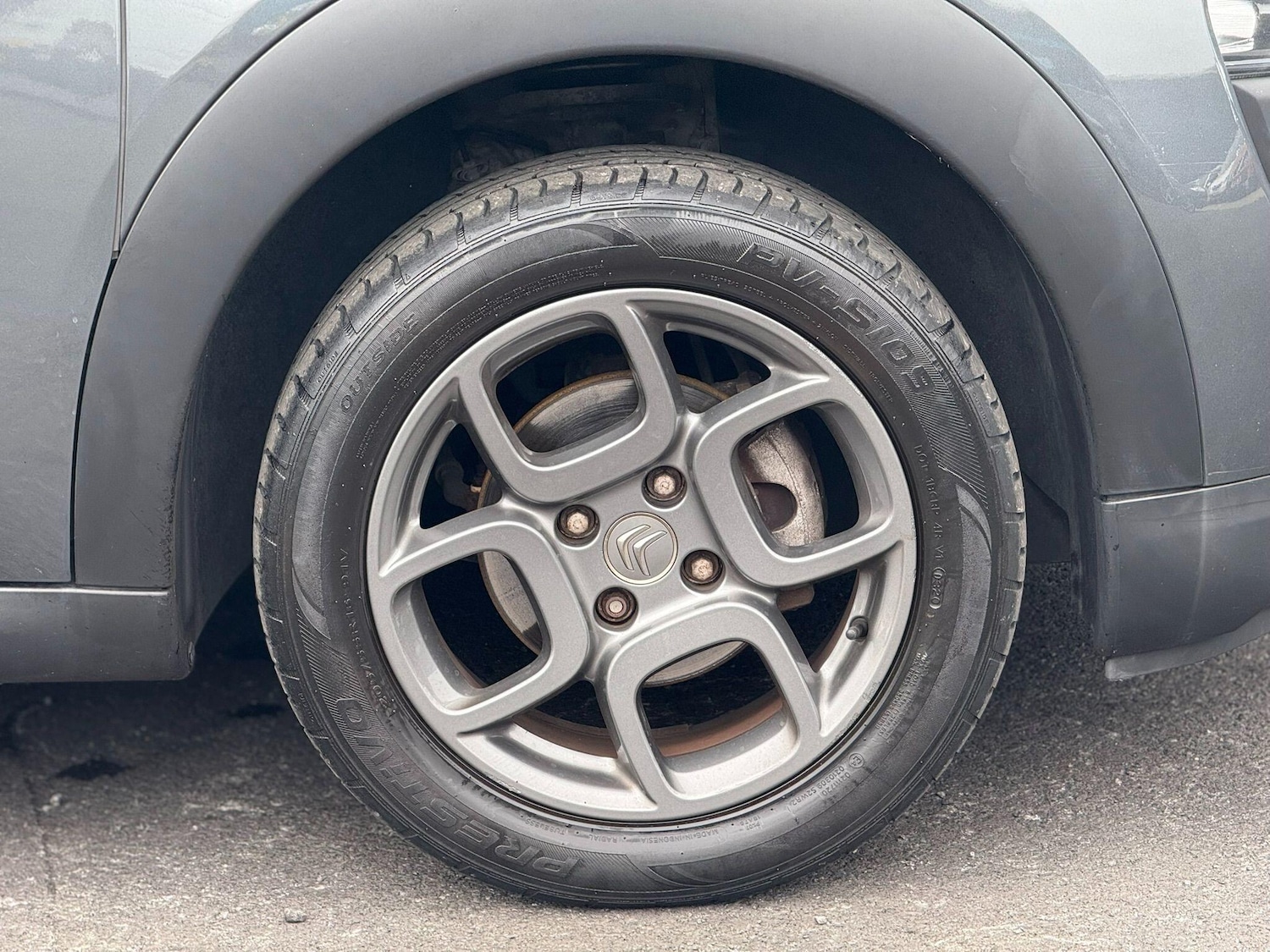 Vehicle 27