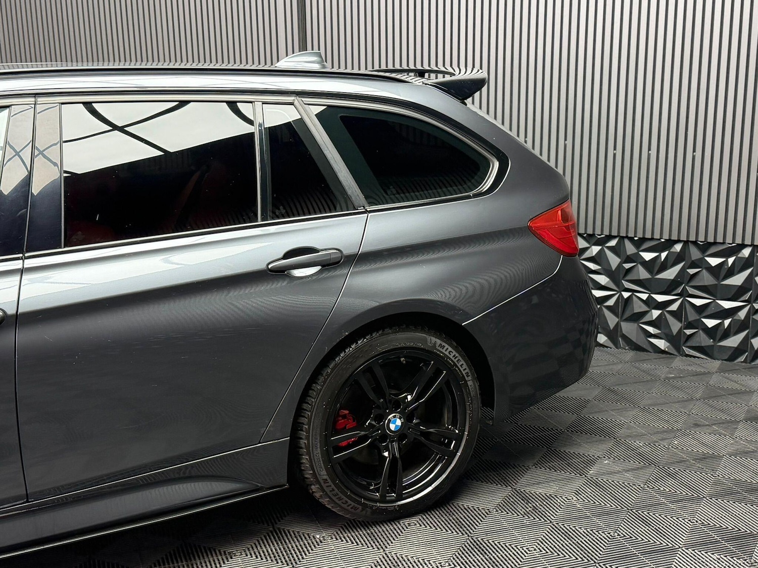 Used BMW 3 Series for sale - 78136221: Photo 40