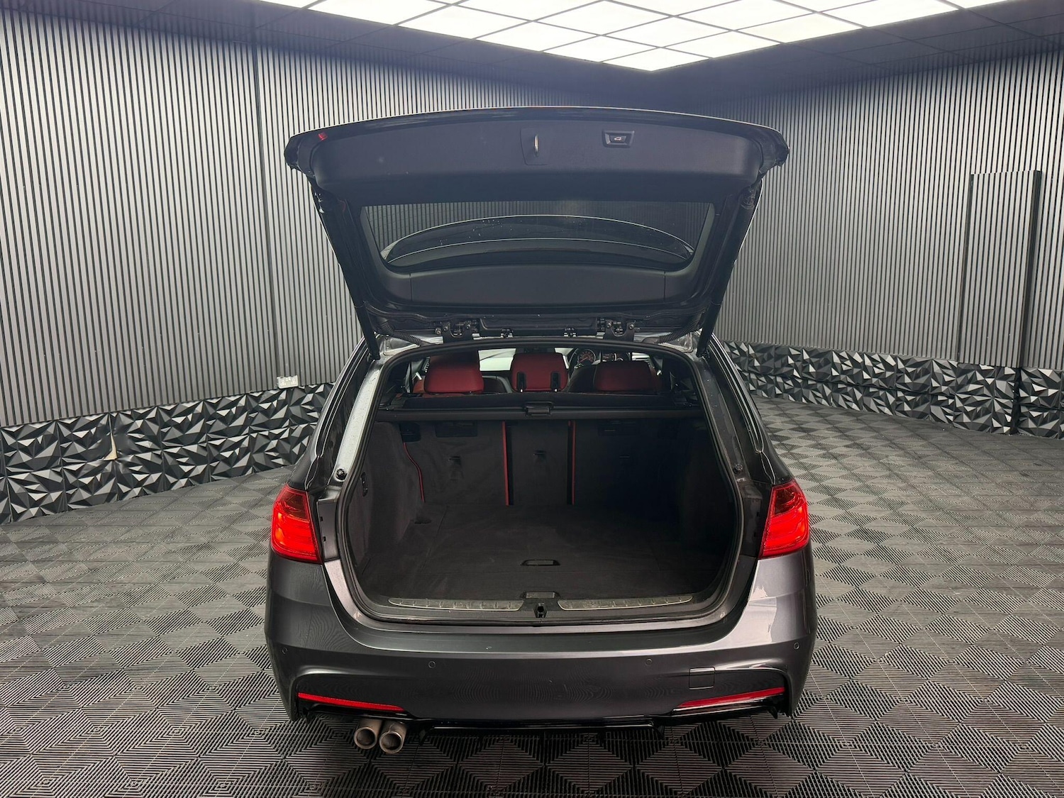 Used BMW 3 Series for sale - 78136221: Photo 60