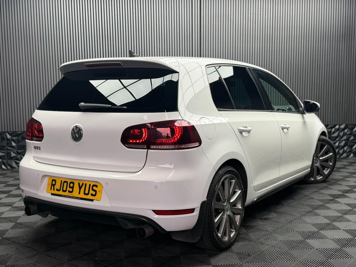 Used Volkswagen Golf 2009 for sale - 77053958: Photo 16