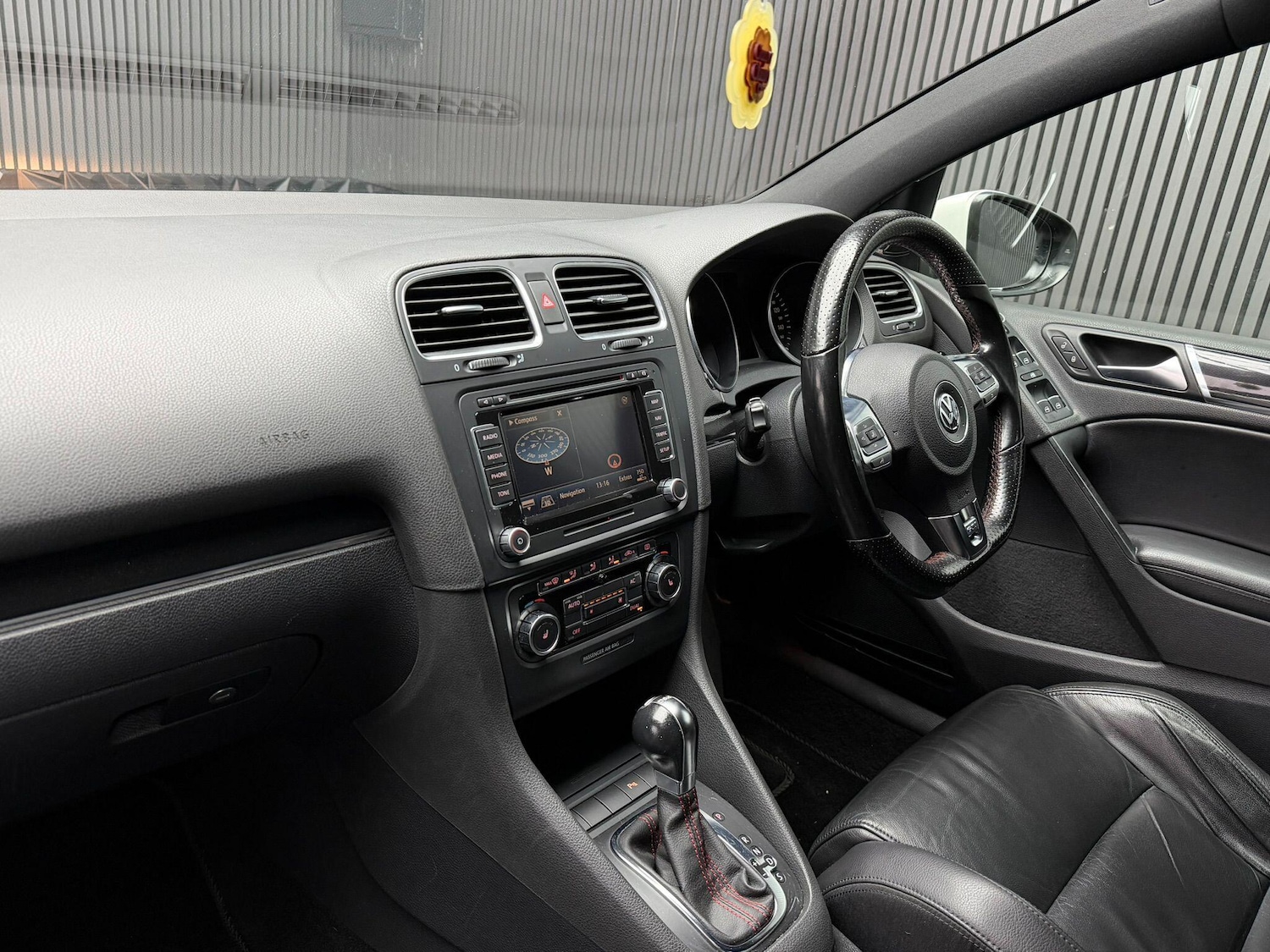 Used Volkswagen Golf 2009 for sale - 77053958: Photo 19