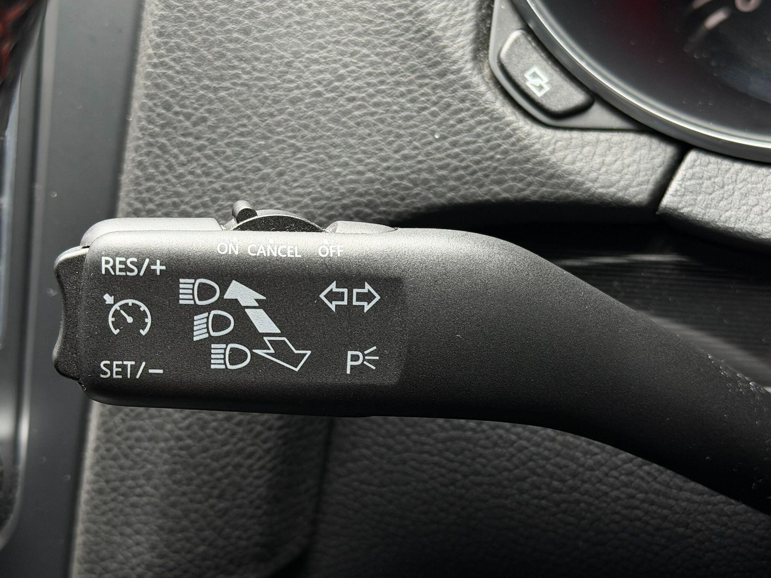 Used Volkswagen Golf 2009 for sale - 77053958: Photo 23