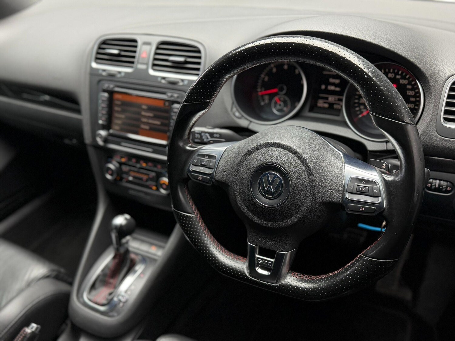 Used Volkswagen Golf 2009 for sale - 77053958: Photo 49