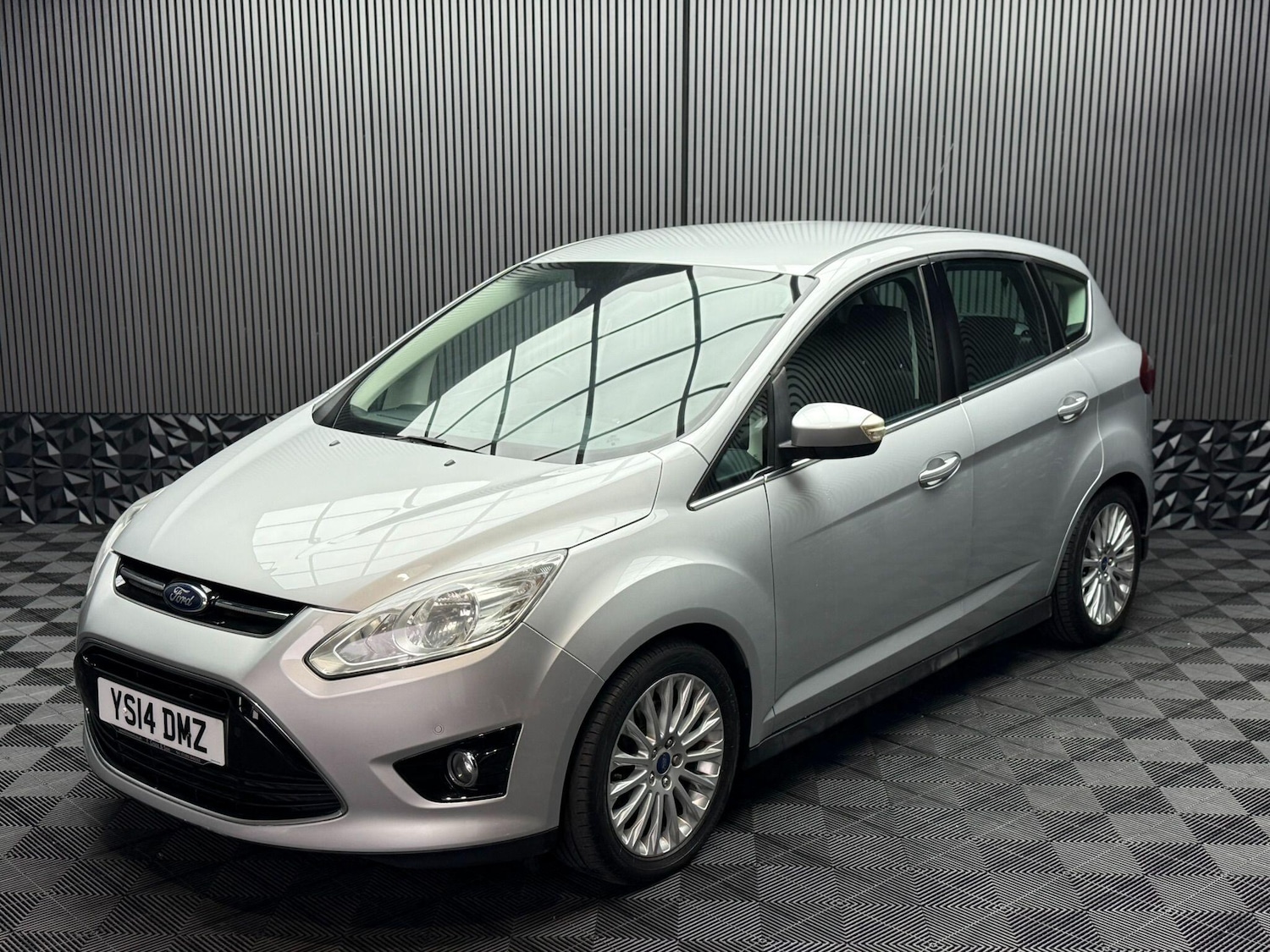 Used Ford C-Max 2014 for sale - 76377589: Photo 12