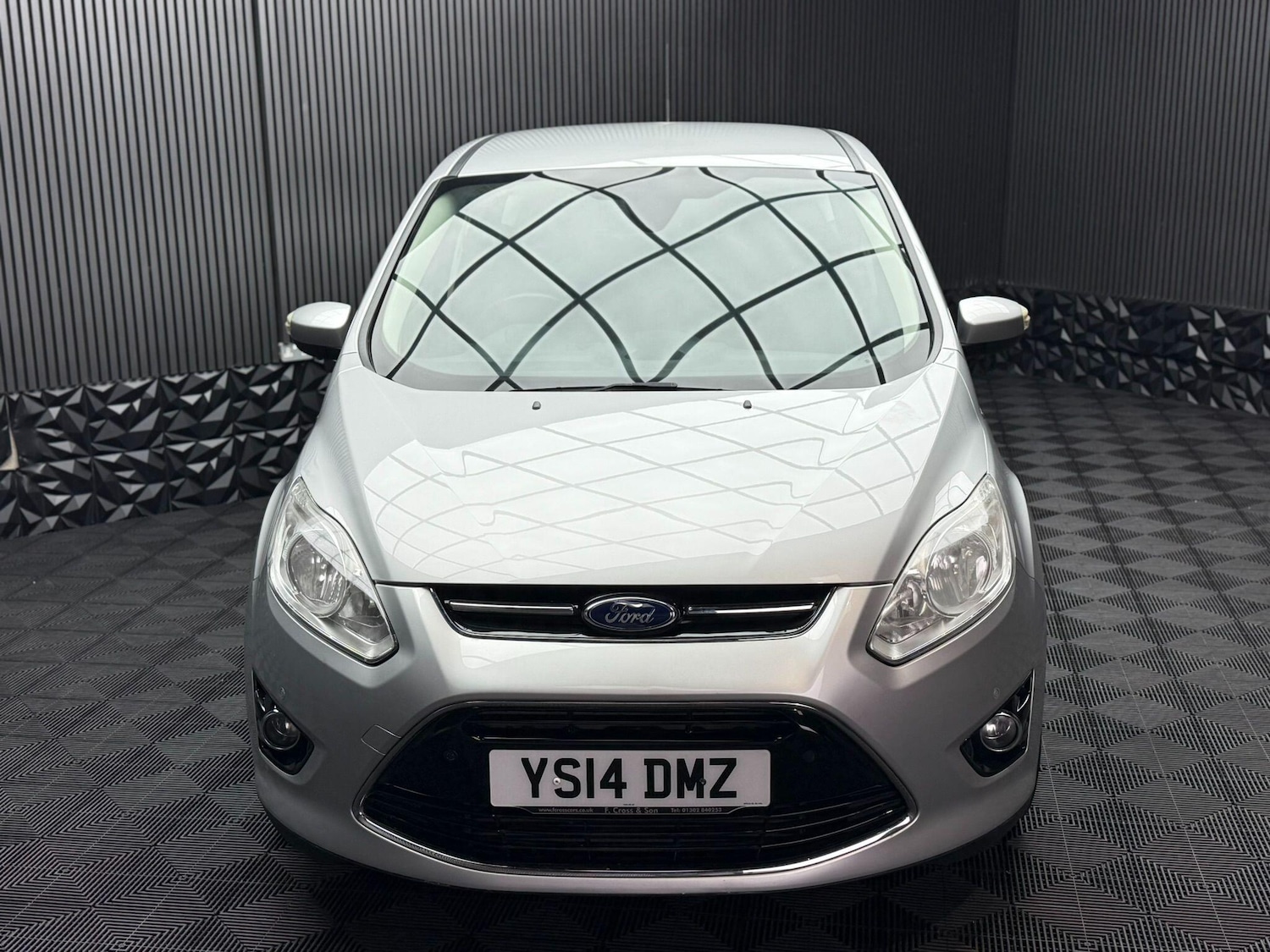 Used Ford C-Max 2014 for sale - 76377589: Photo 3