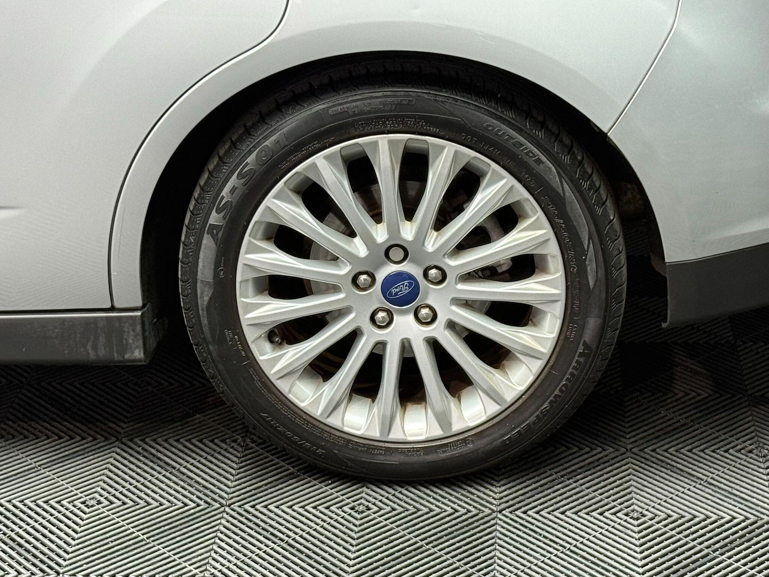 Used Ford C-Max 2014 for sale - 76377589: Photo 38