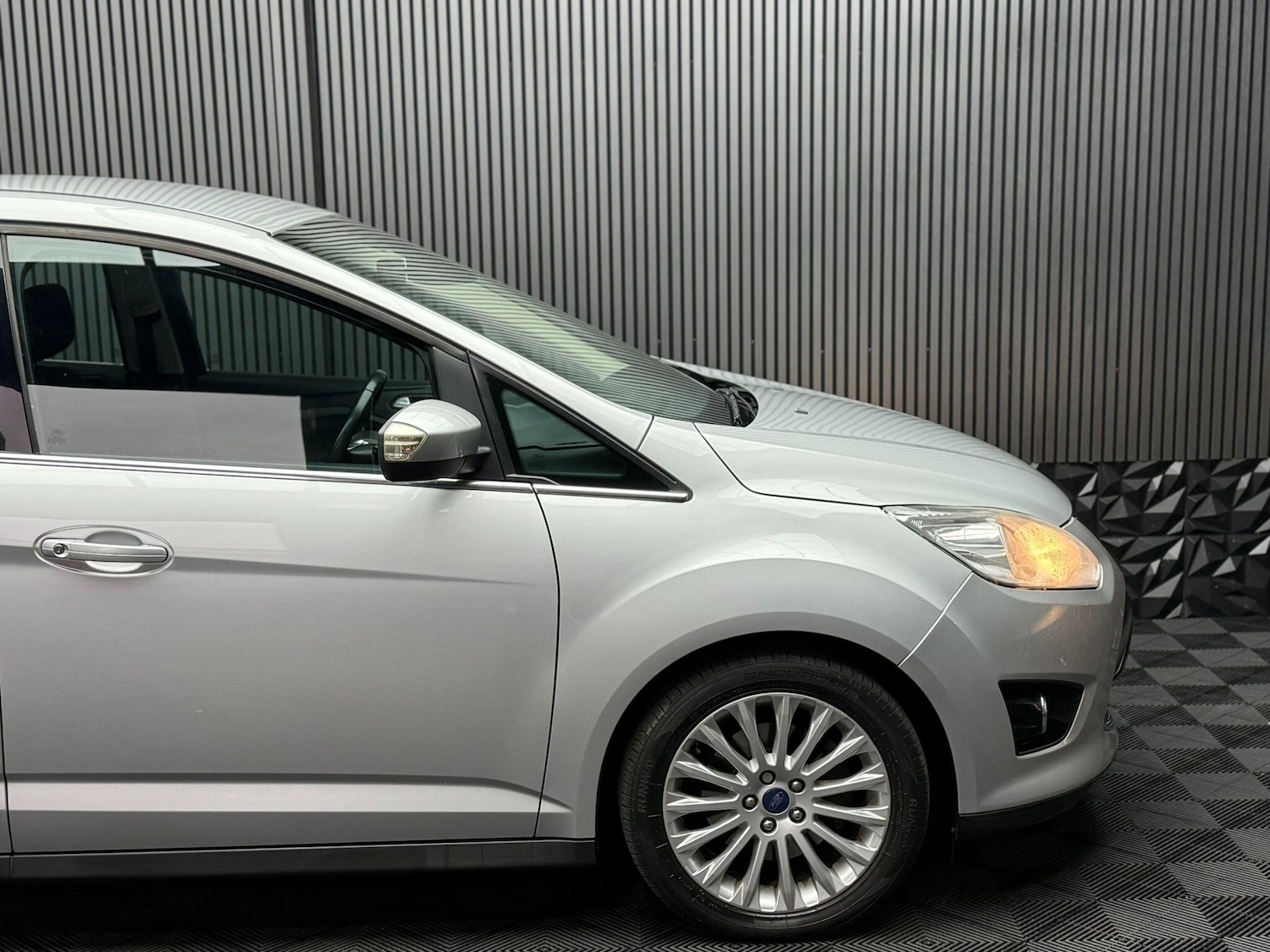Used Ford C-Max 2014 for sale - 76377589: Photo 51