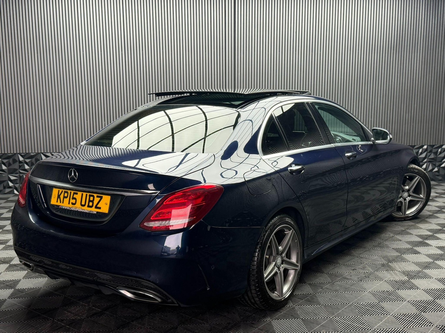 Used Mercedes-Benz C Class 2015 for sale - 77376672: Photo 17