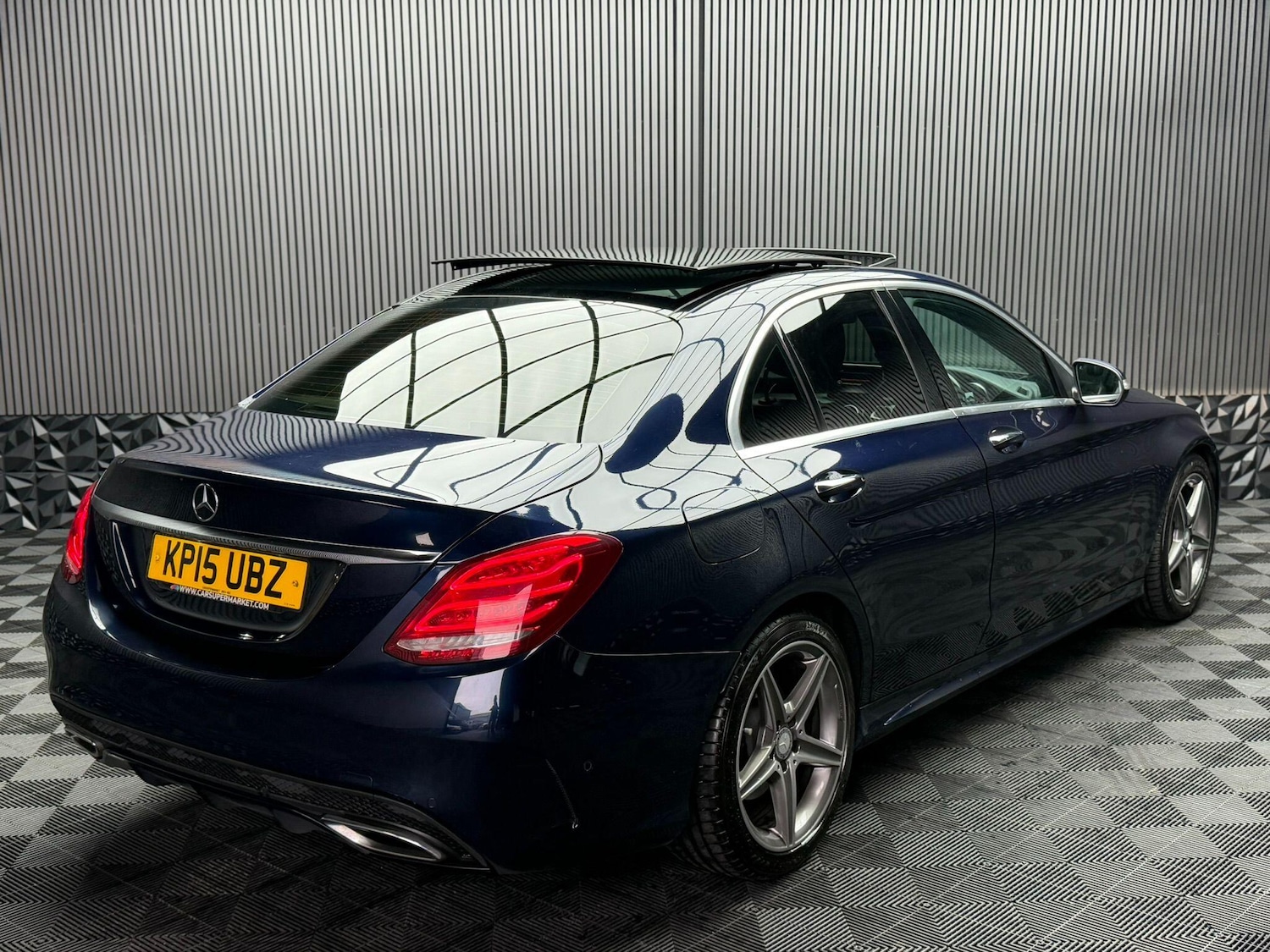 Used Mercedes-Benz C Class 2015 for sale - 77376672: Photo 18