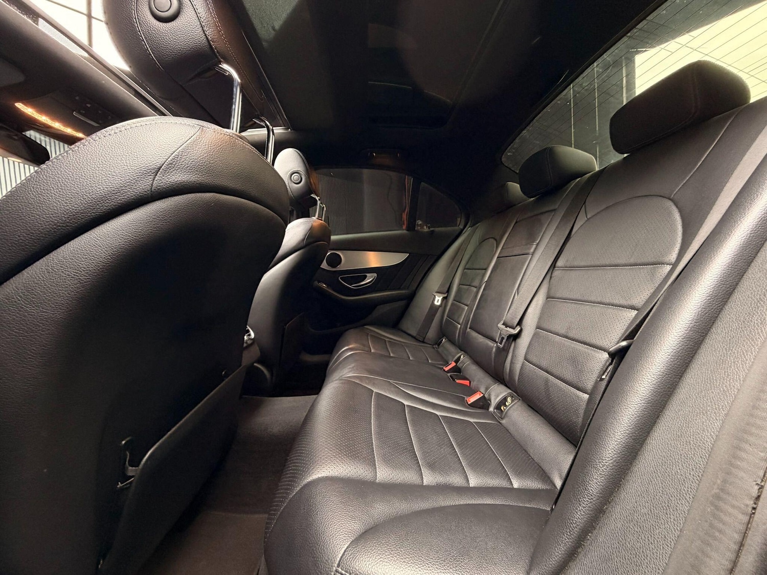 Used Mercedes-Benz C Class 2015 for sale - 77376672: Photo 20