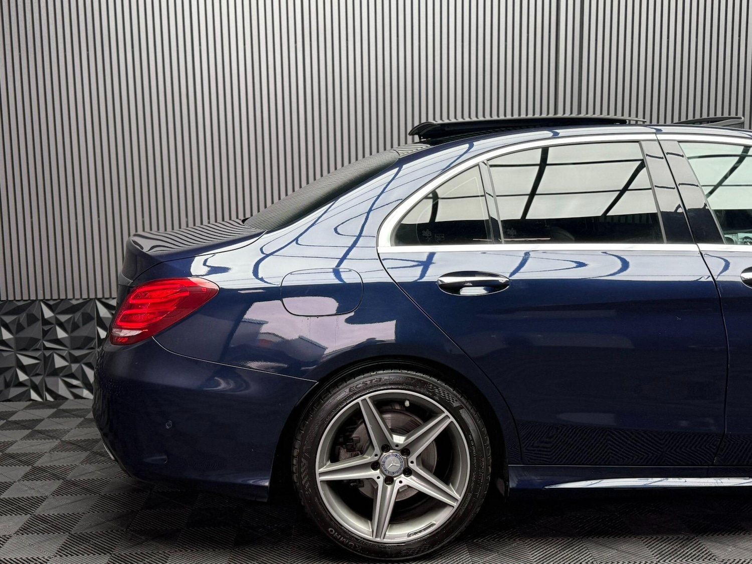 Used Mercedes-Benz C Class 2015 for sale - 77376672: Photo 32